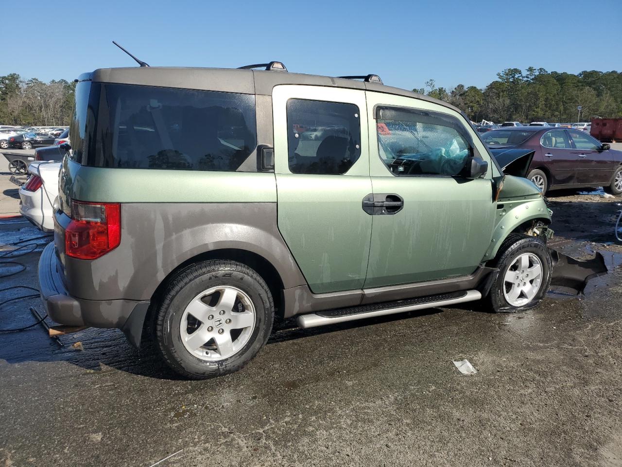 Photo 2 VIN: 5J6YH285X3L030319 - HONDA ELEMENT 