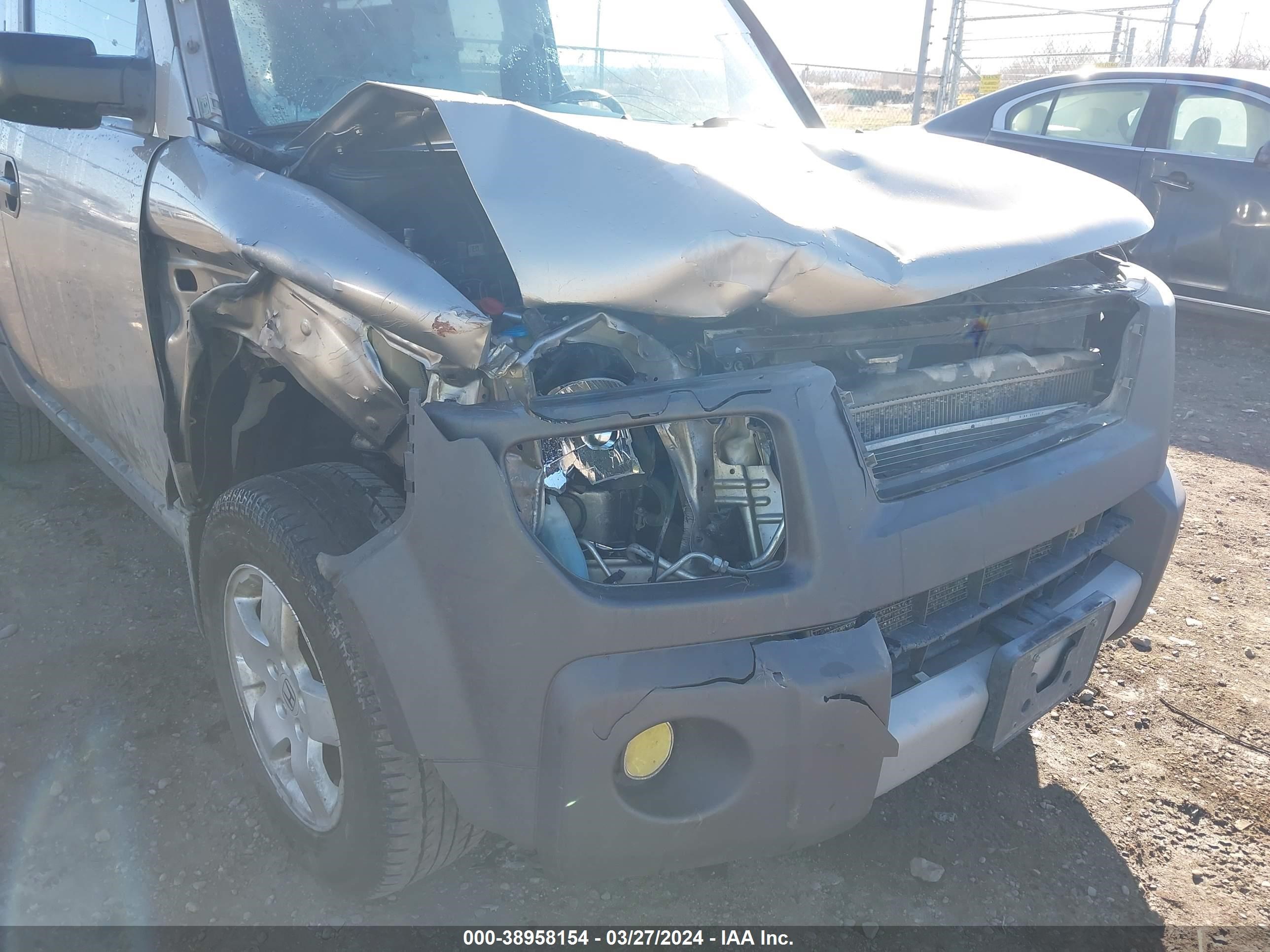 Photo 13 VIN: 5J6YH28604L009313 - HONDA ELEMENT 