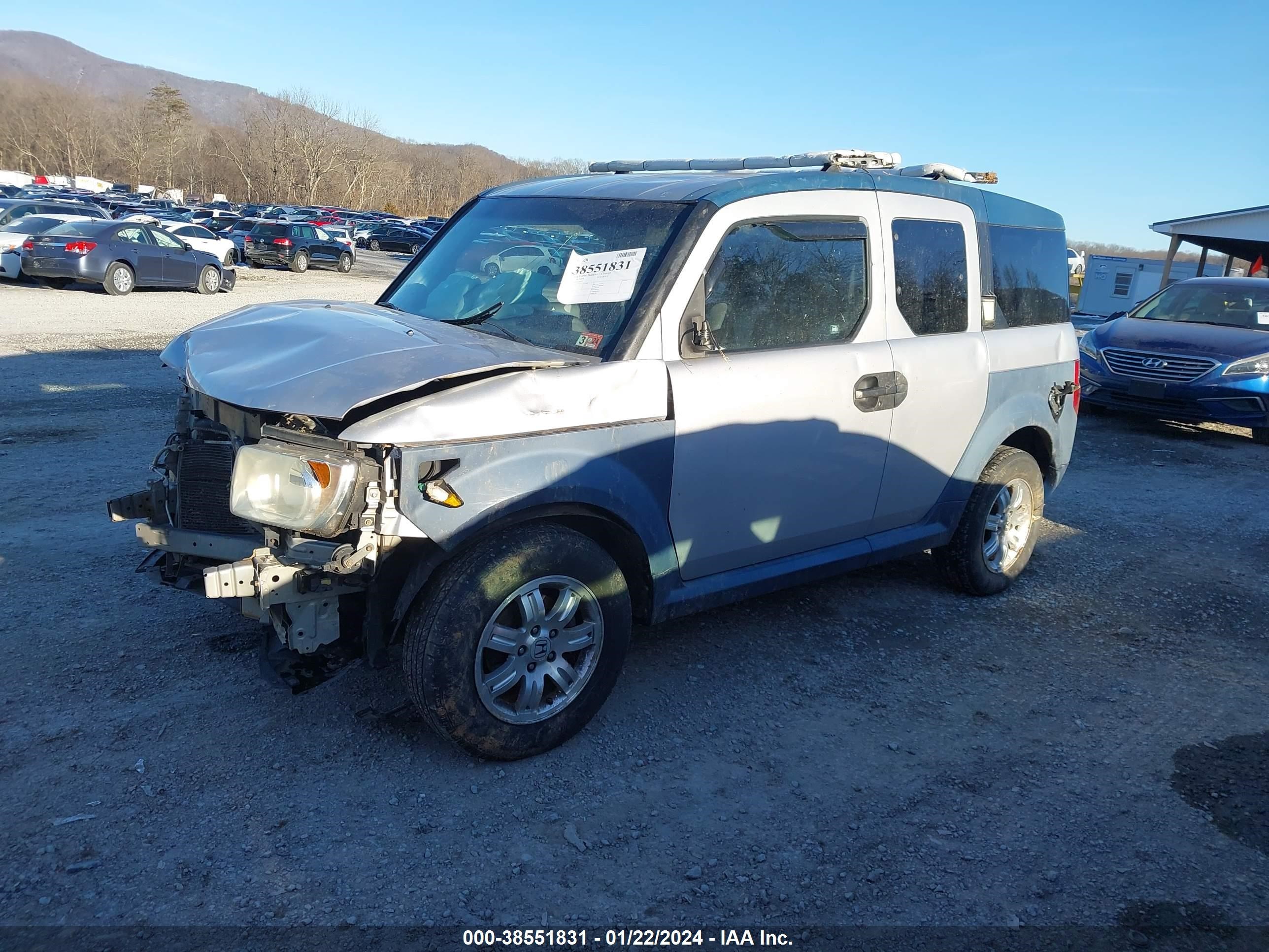 Photo 1 VIN: 5J6YH28605L030132 - HONDA ELEMENT 