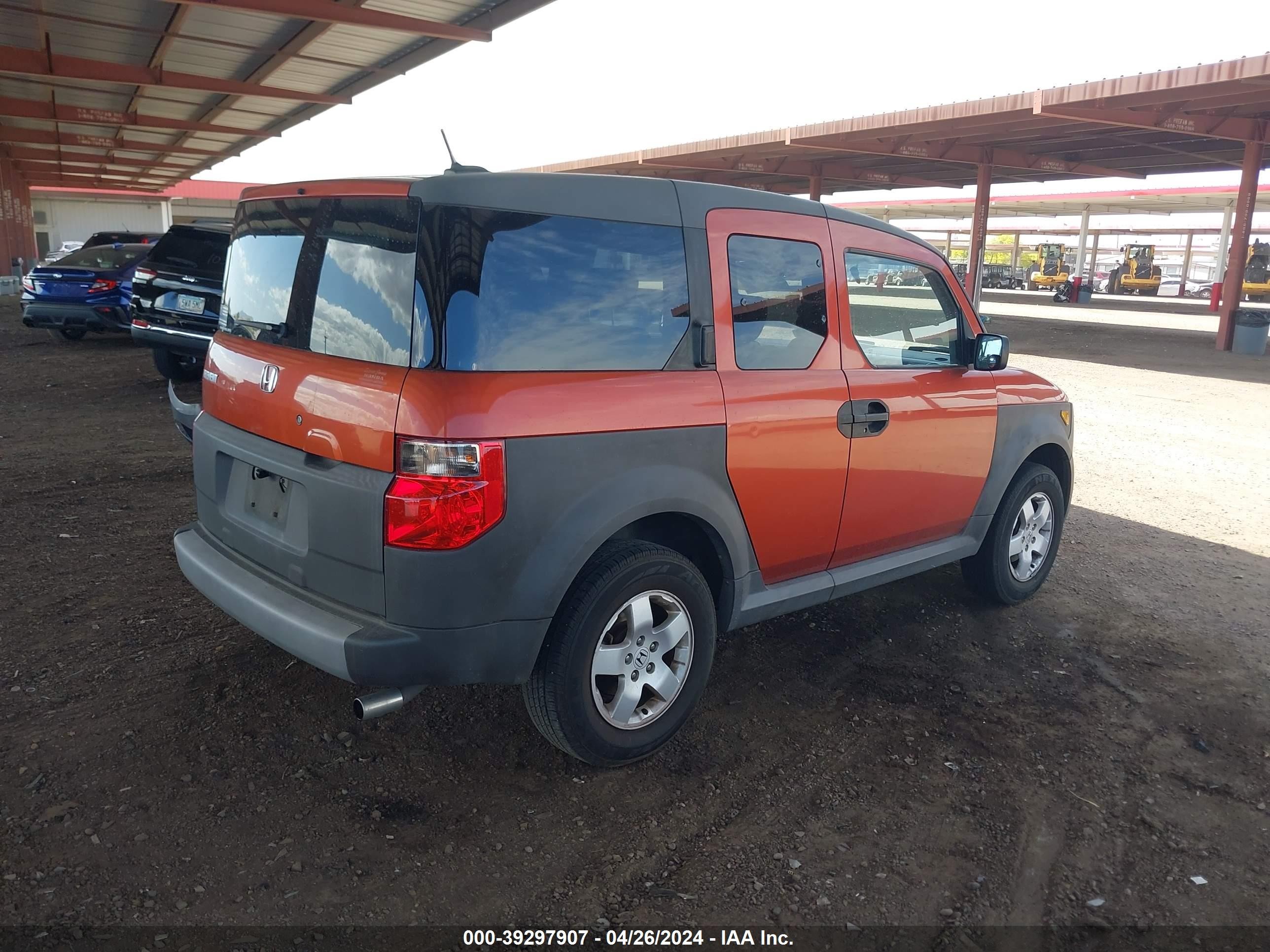 Photo 3 VIN: 5J6YH28625L015518 - HONDA ELEMENT 