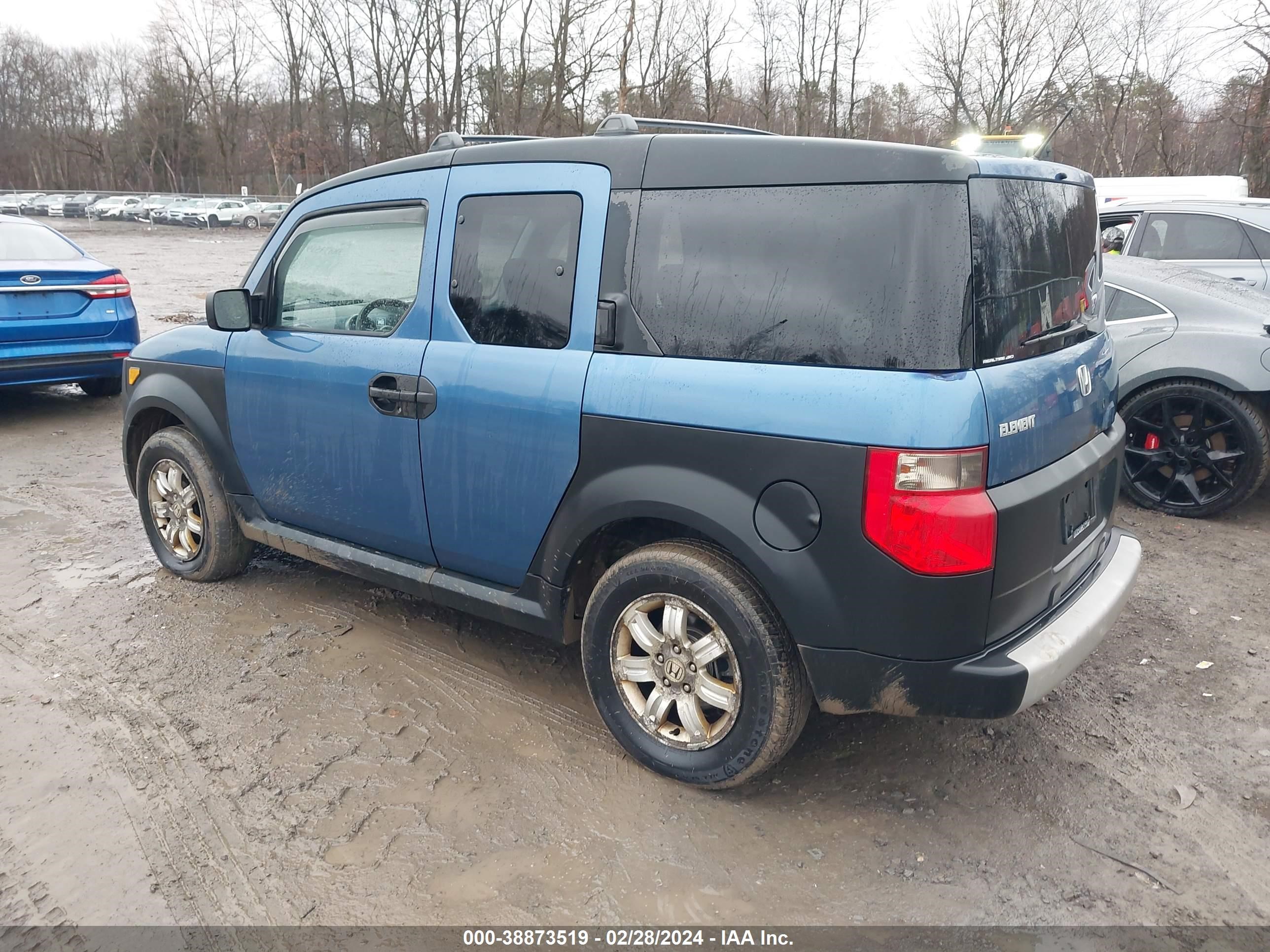 Photo 2 VIN: 5J6YH28636L011141 - HONDA ELEMENT 