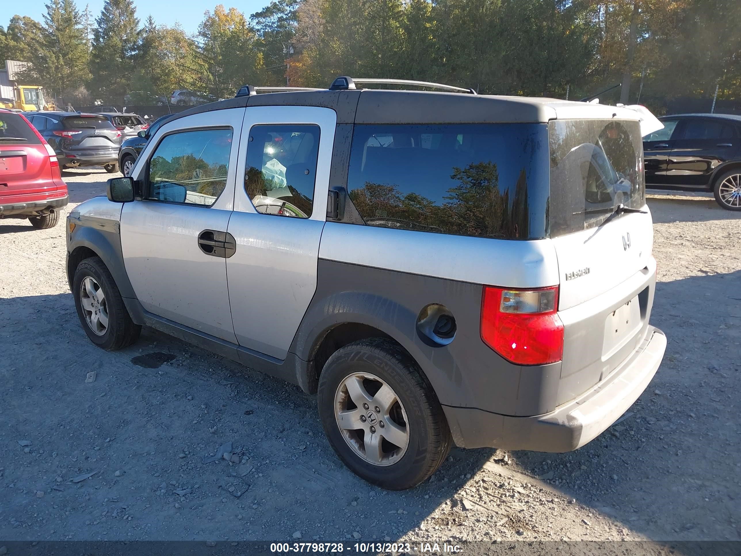 Photo 2 VIN: 5J6YH28663L054318 - HONDA ELEMENT 