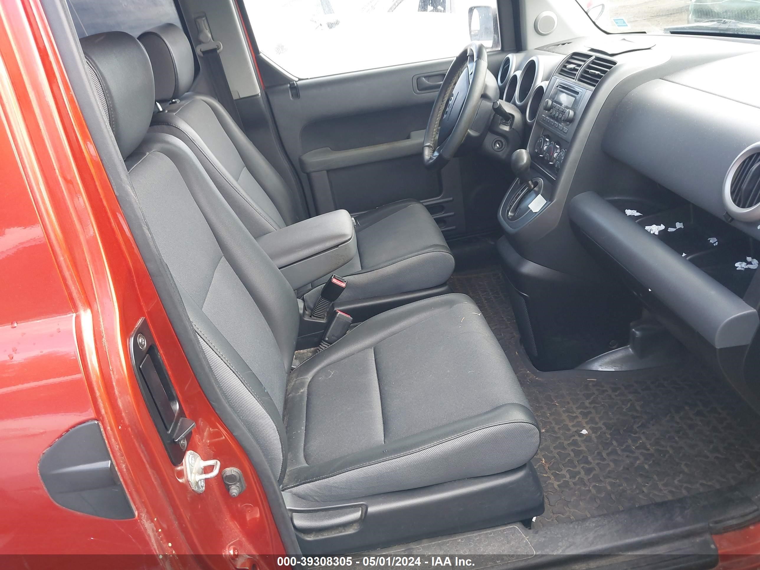 Photo 4 VIN: 5J6YH28664L035639 - HONDA ELEMENT 