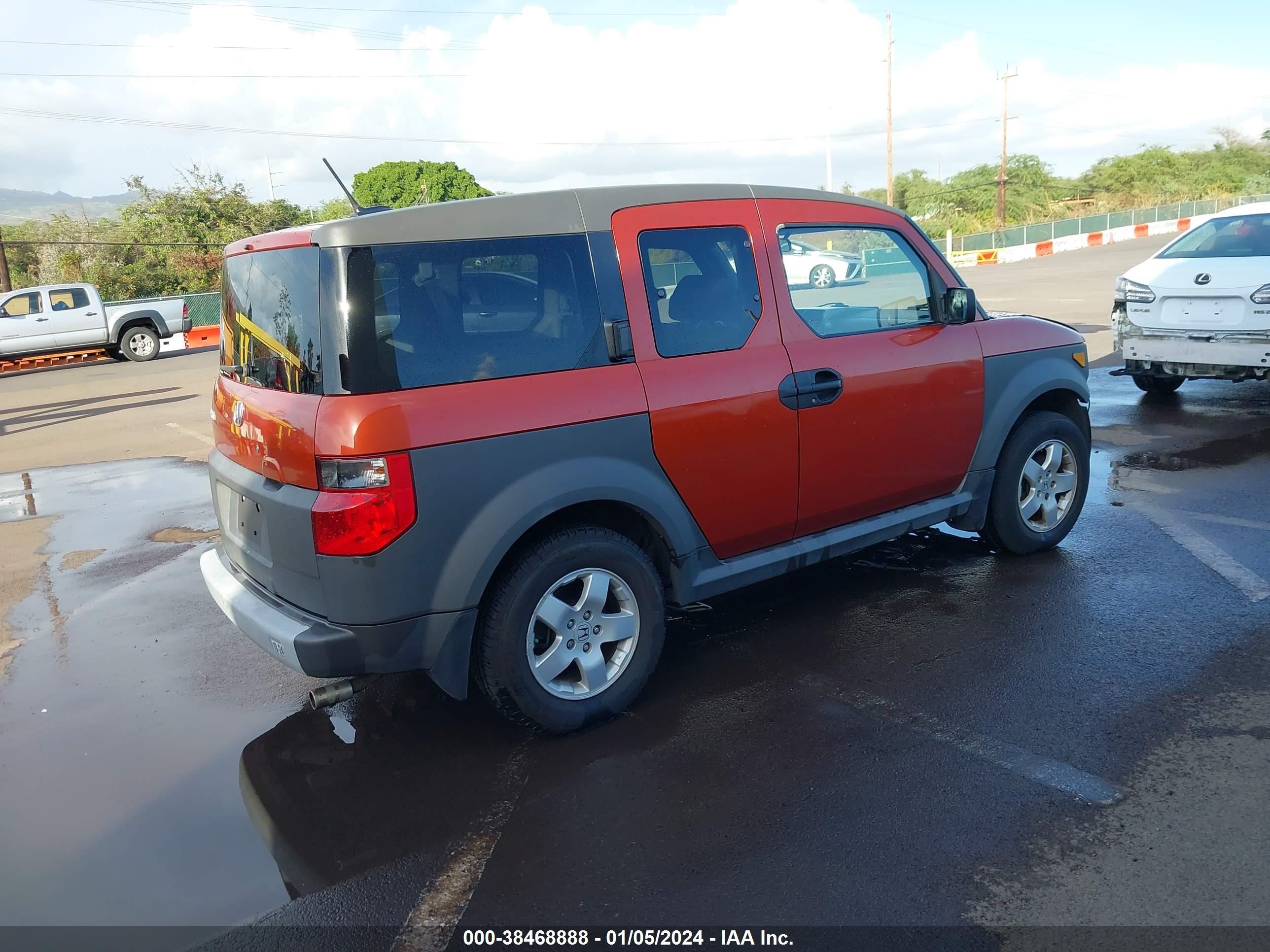 Photo 3 VIN: 5J6YH28665L010127 - HONDA ELEMENT 