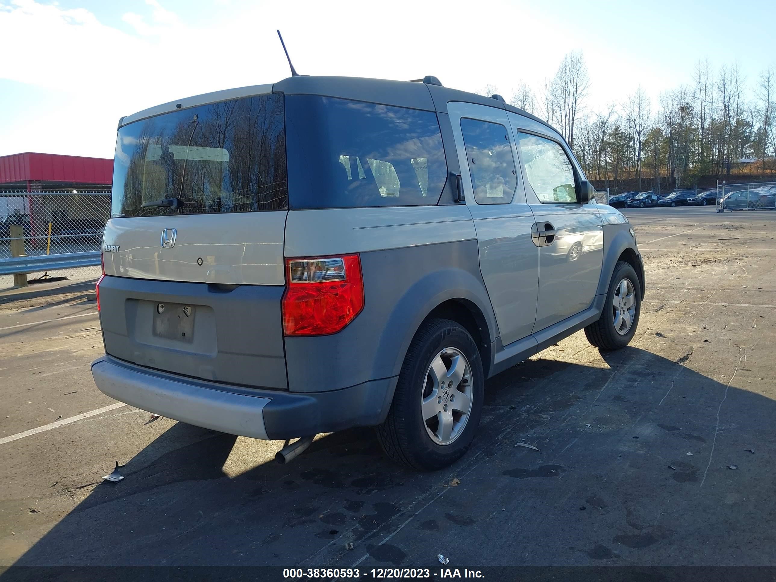 Photo 3 VIN: 5J6YH28675L002750 - HONDA ELEMENT 