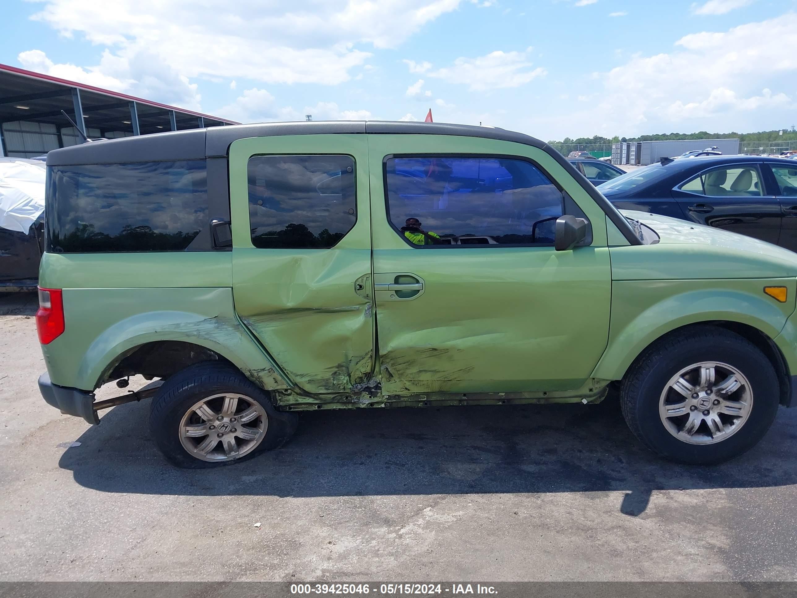 Photo 12 VIN: 5J6YH28706L010599 - HONDA ELEMENT 