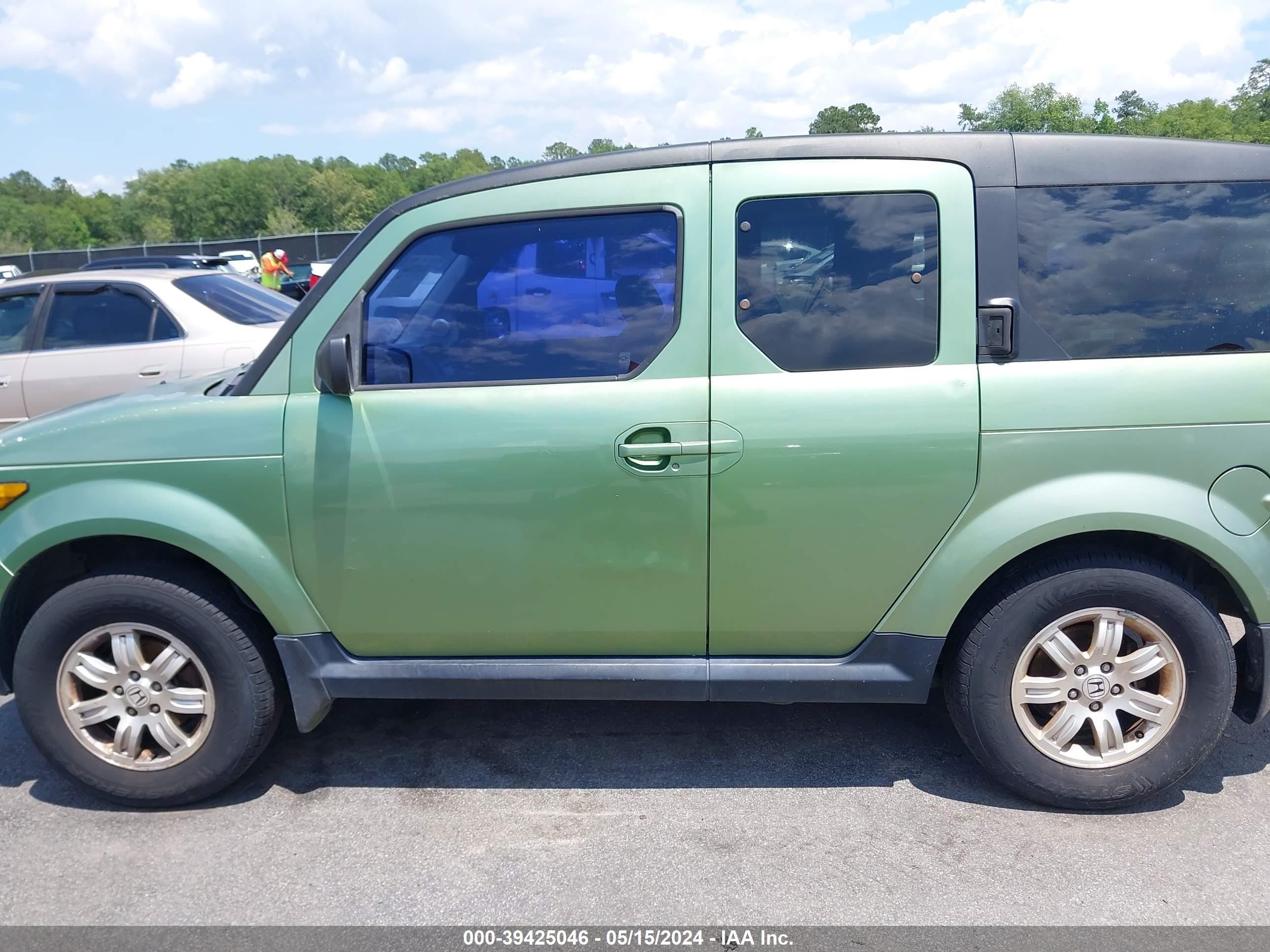 Photo 13 VIN: 5J6YH28706L010599 - HONDA ELEMENT 