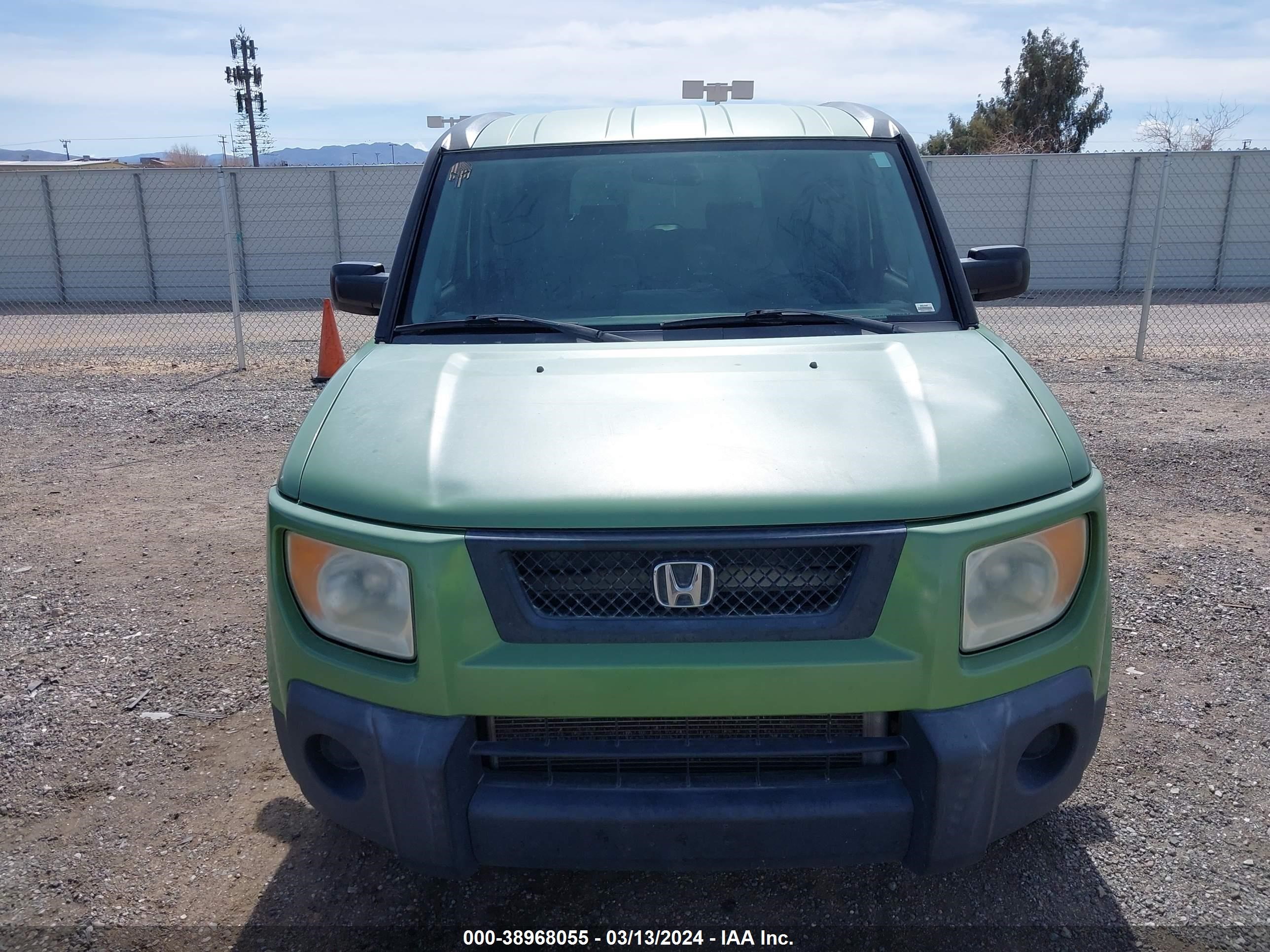 Photo 5 VIN: 5J6YH28716L008490 - HONDA ELEMENT 