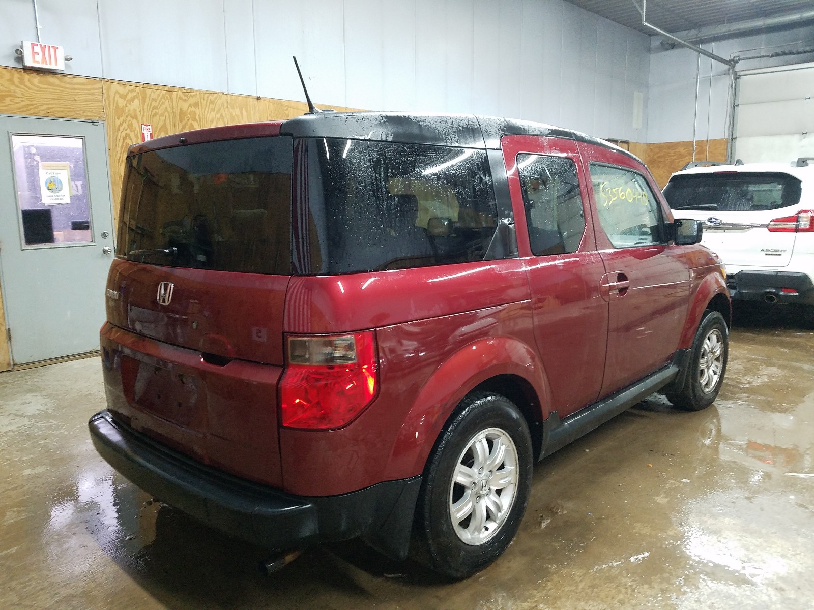 Photo 3 VIN: 5J6YH28718L017936 - HONDA ELEMENT EX 