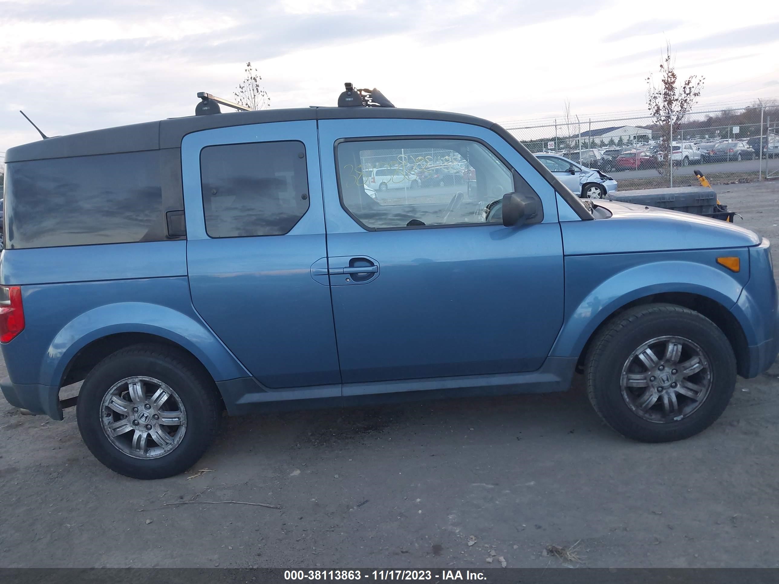 Photo 12 VIN: 5J6YH28728L010820 - HONDA ELEMENT 