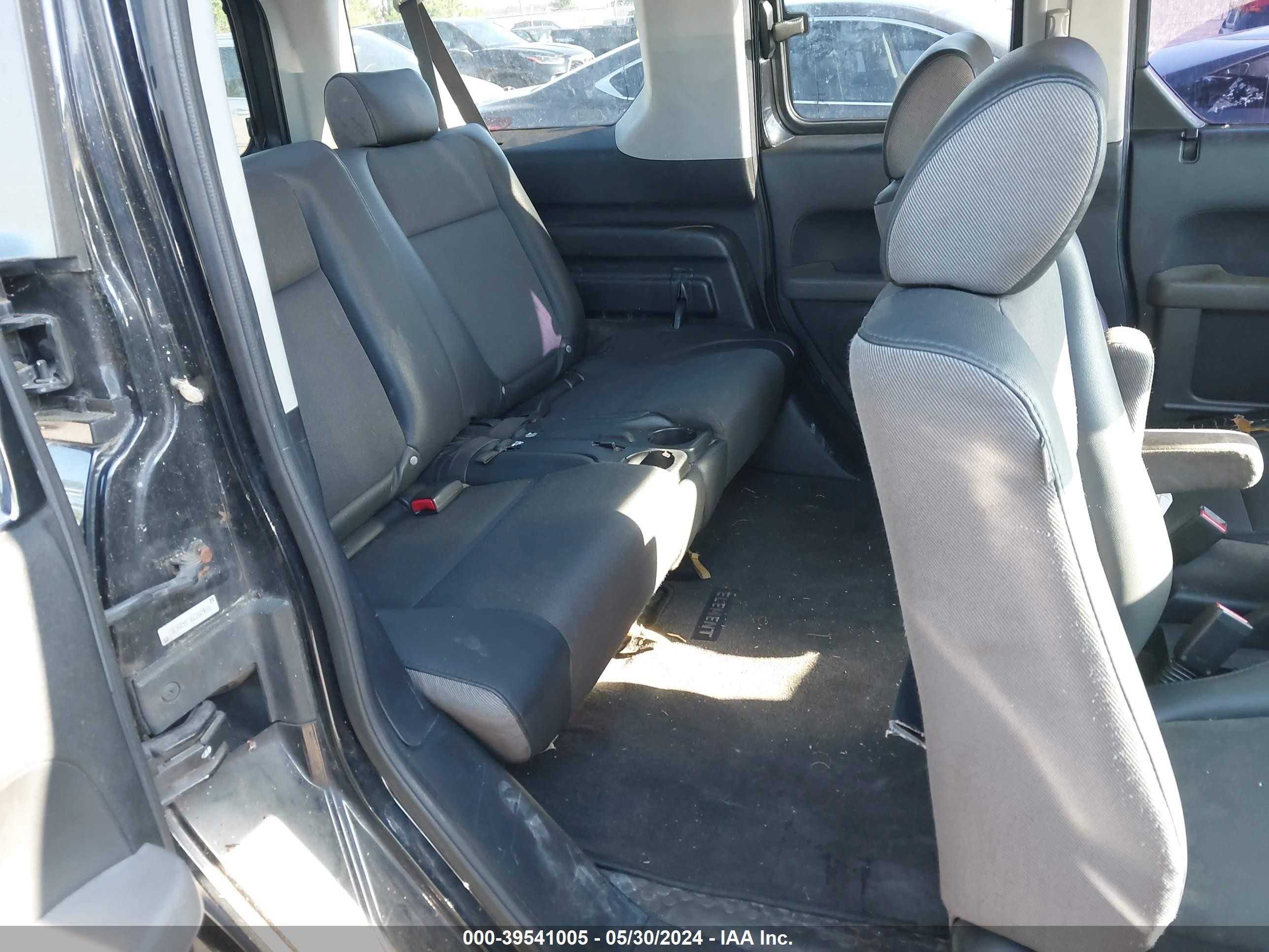 Photo 7 VIN: 5J6YH28736L002108 - HONDA ELEMENT 