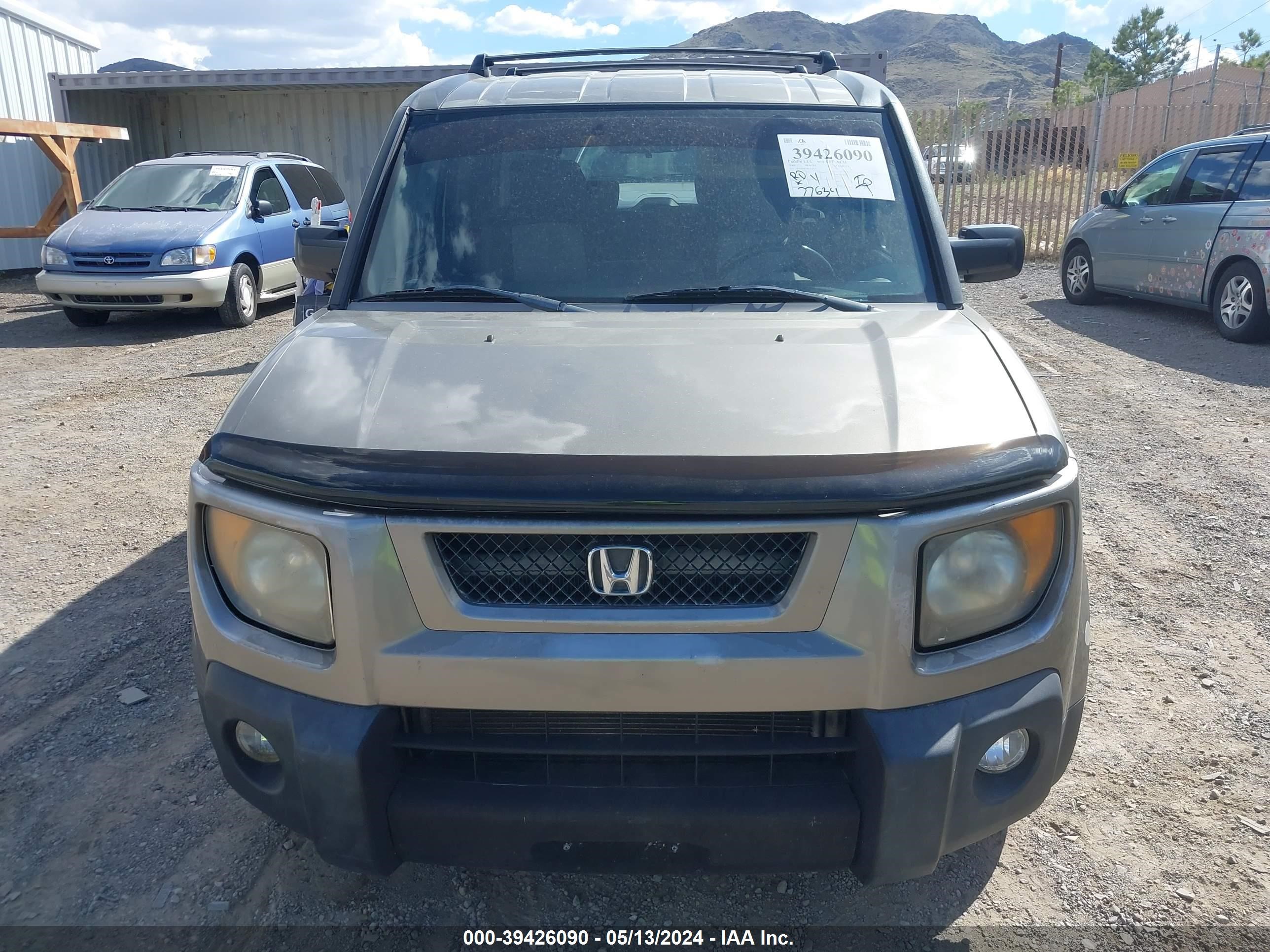 Photo 5 VIN: 5J6YH28738L006615 - HONDA ELEMENT 