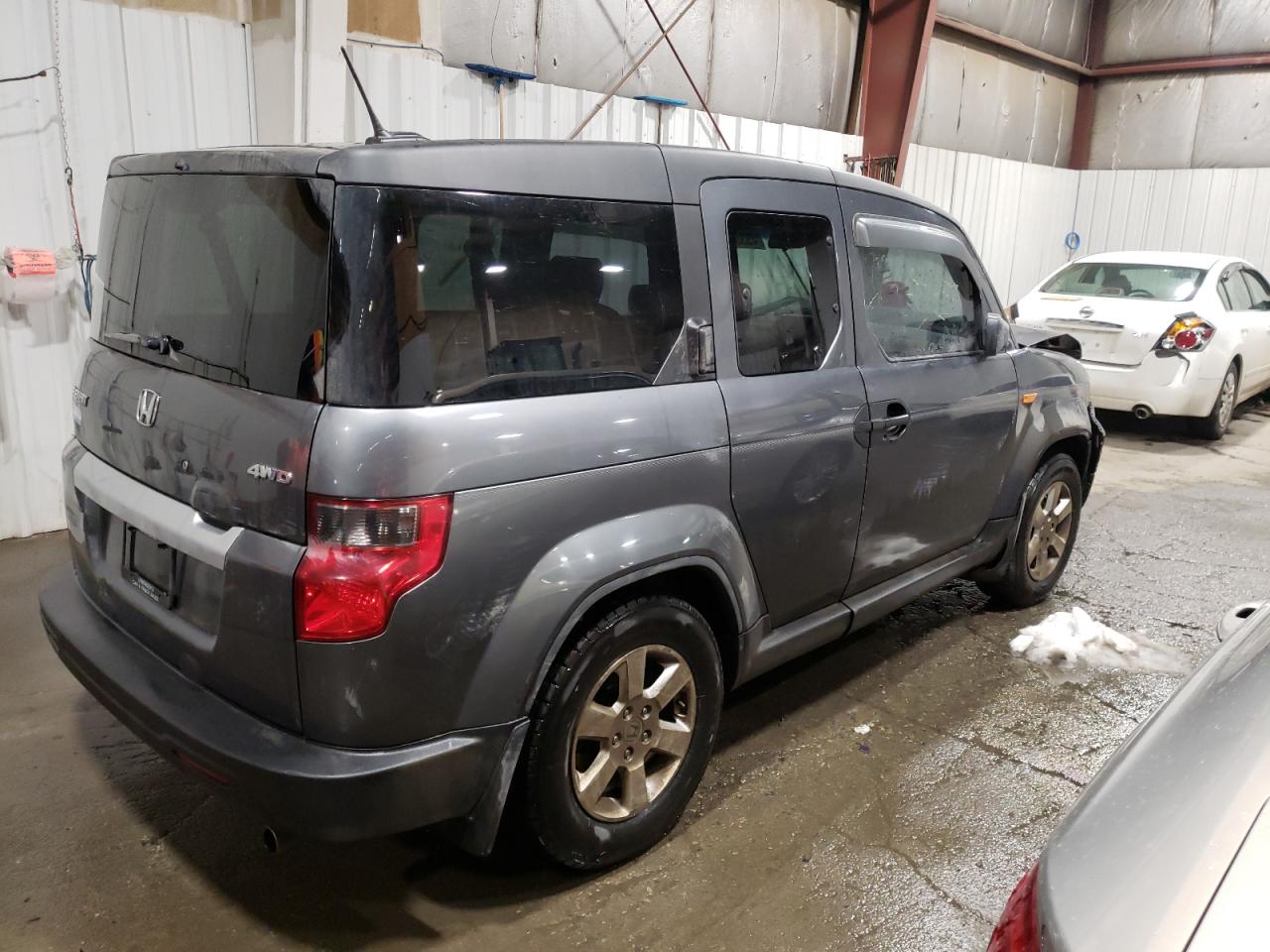 Photo 2 VIN: 5J6YH28779L001368 - HONDA ELEMENT 