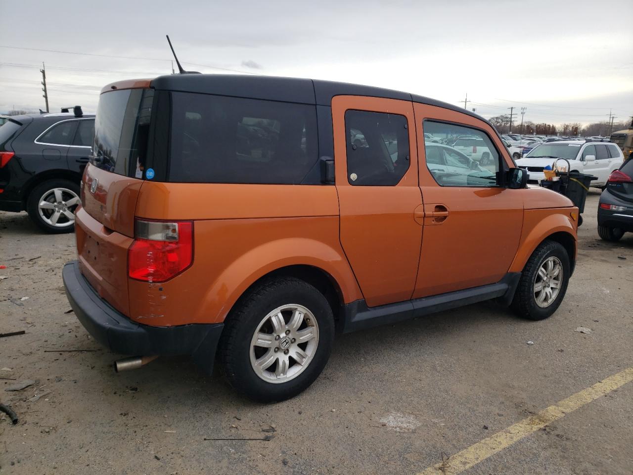 Photo 2 VIN: 5J6YH28786L021768 - HONDA ELEMENT 