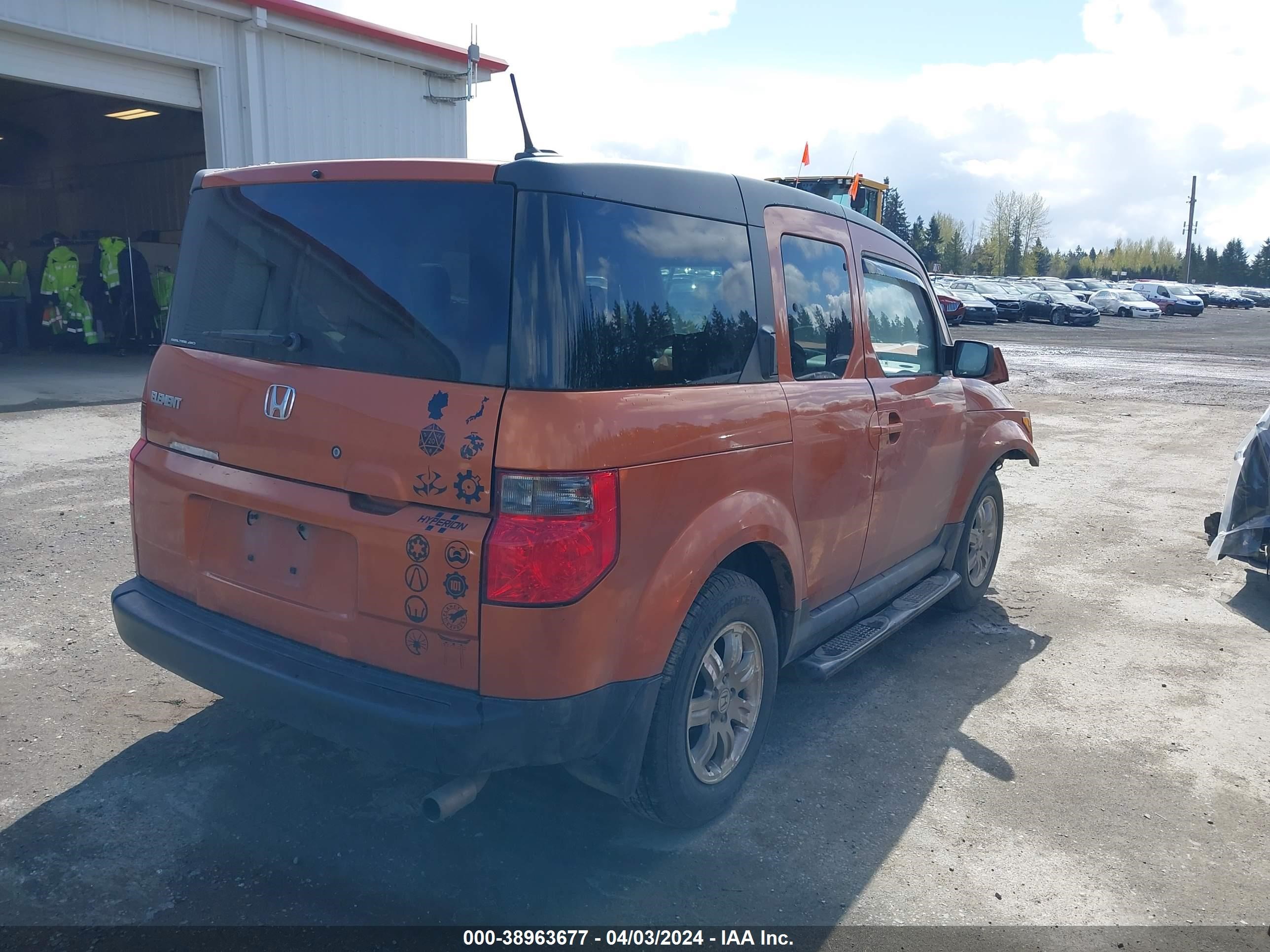 Photo 3 VIN: 5J6YH28787L015776 - HONDA ELEMENT 