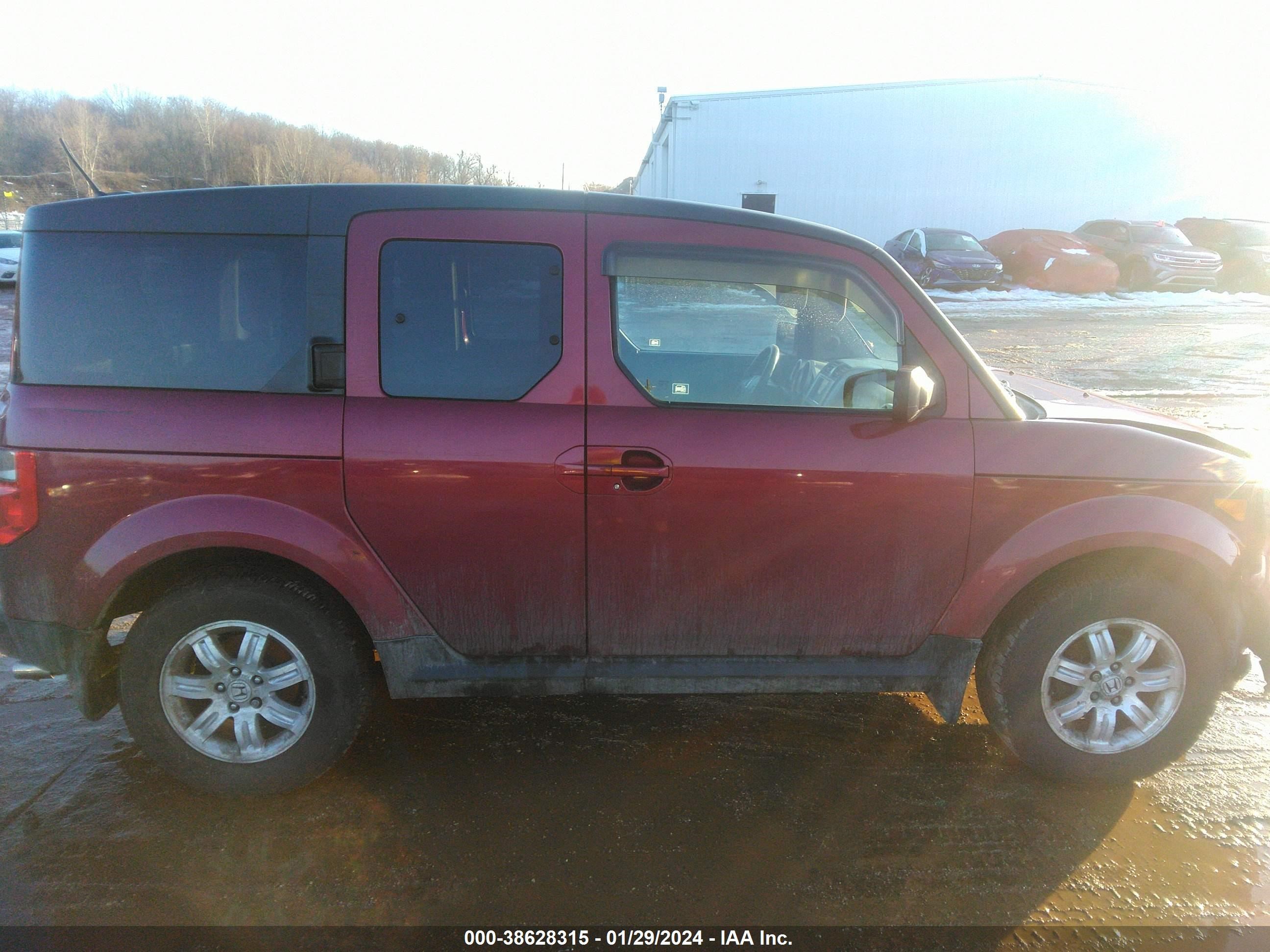 Photo 11 VIN: 5J6YH28788L009123 - HONDA ELEMENT 