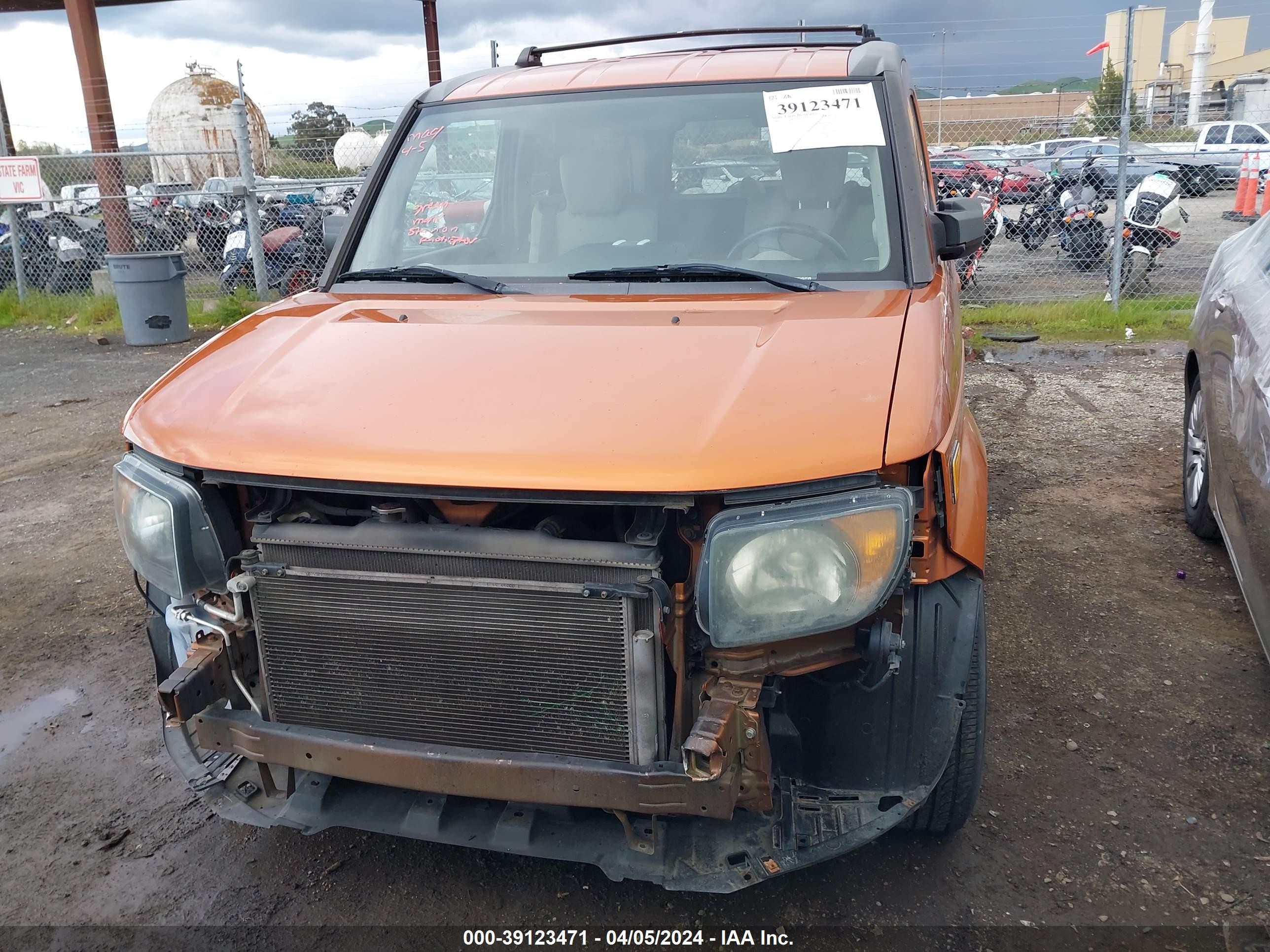 Photo 12 VIN: 5J6YH28788L014158 - HONDA ELEMENT 