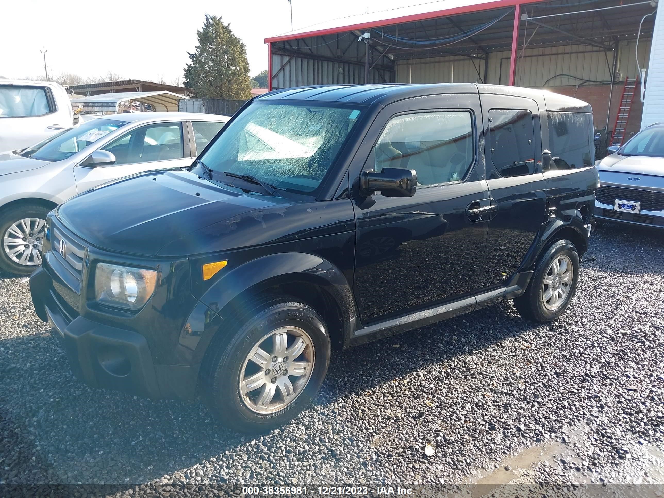 Photo 1 VIN: 5J6YH28788L014841 - HONDA ELEMENT 