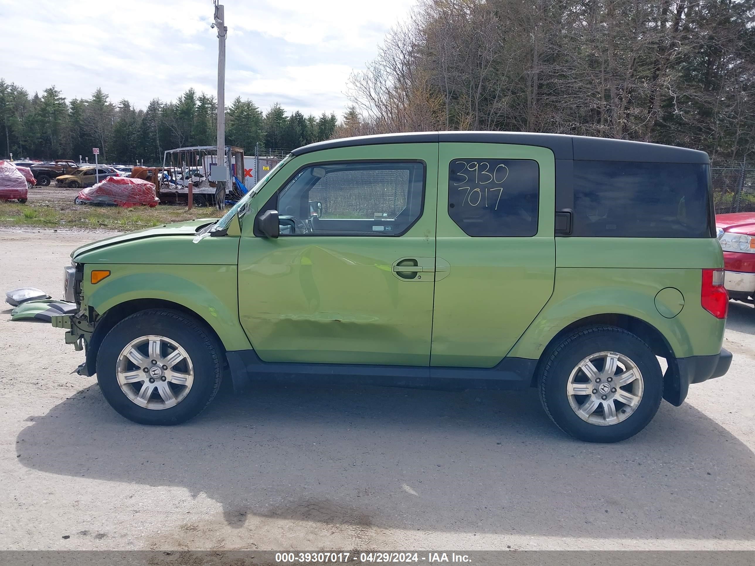 Photo 14 VIN: 5J6YH28798L005761 - HONDA ELEMENT 