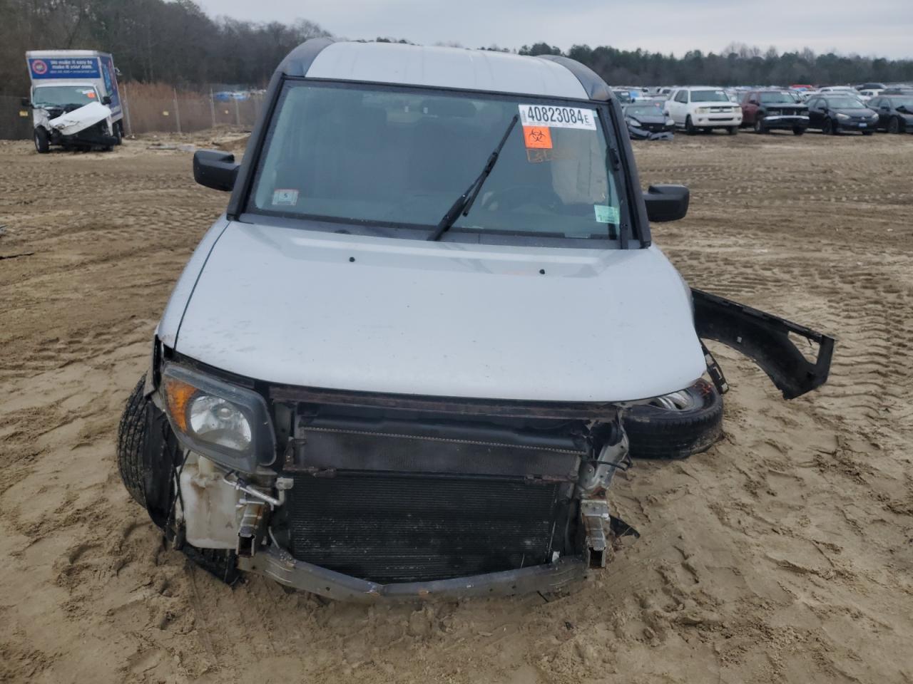 Photo 4 VIN: 5J6YH28798L011317 - HONDA ELEMENT 