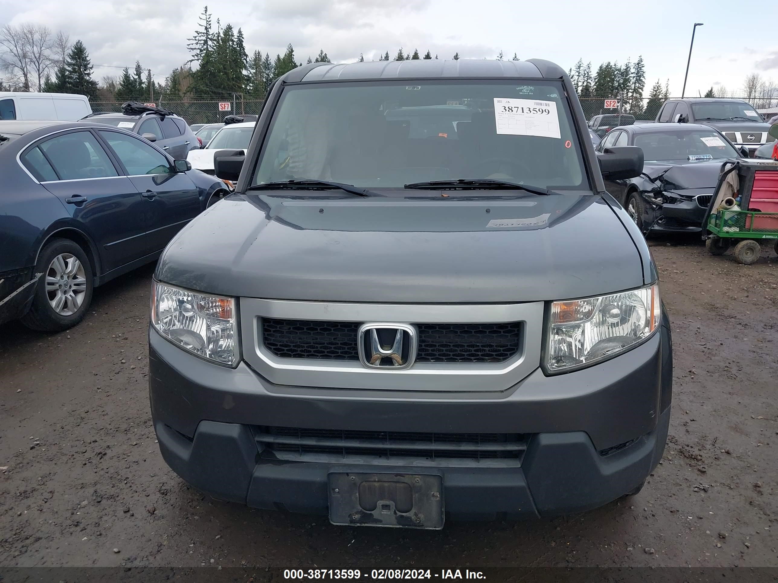 Photo 11 VIN: 5J6YH287X9L000568 - HONDA ELEMENT 