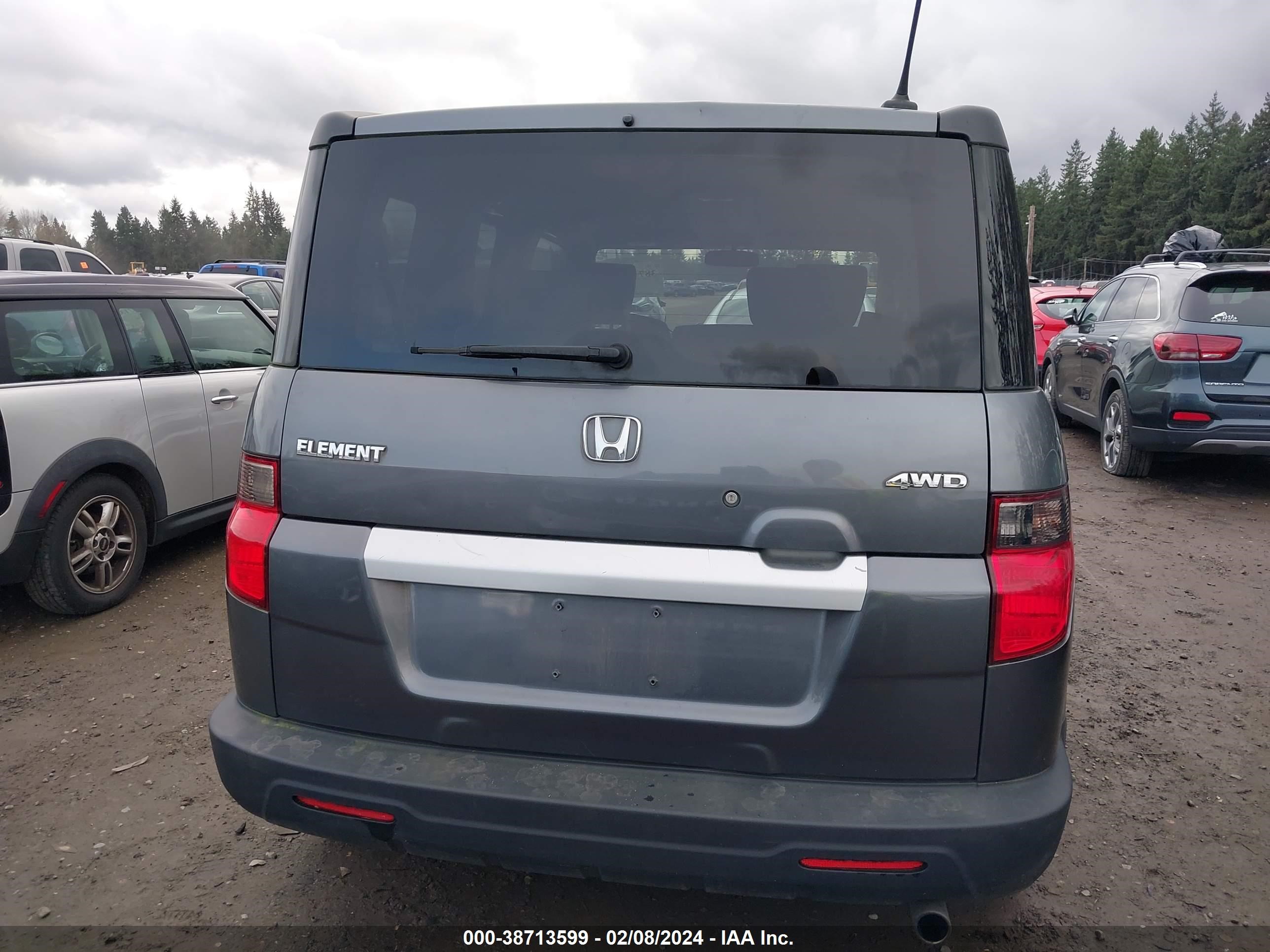 Photo 15 VIN: 5J6YH287X9L000568 - HONDA ELEMENT 