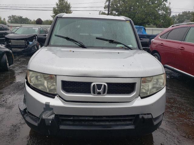 Photo 4 VIN: 5J6YH2H34BL000553 - HONDA ELEMENT LX 