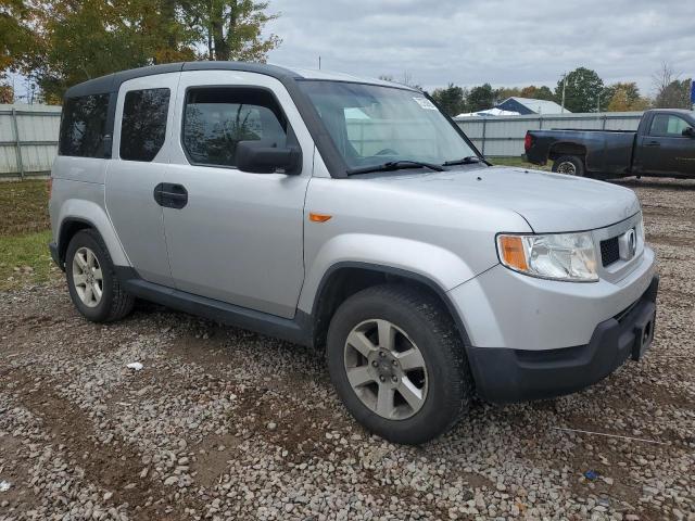 Photo 3 VIN: 5J6YH2H76AL007862 - HONDA ELEMENT 