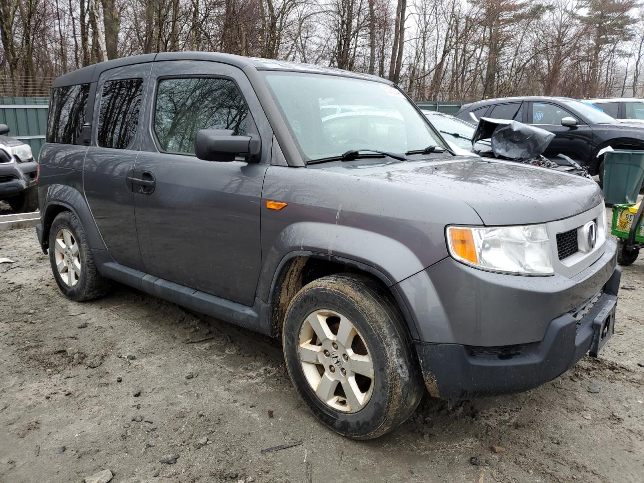 Photo 3 VIN: 5J6YH2H76BL000413 - HONDA ELEMENT 