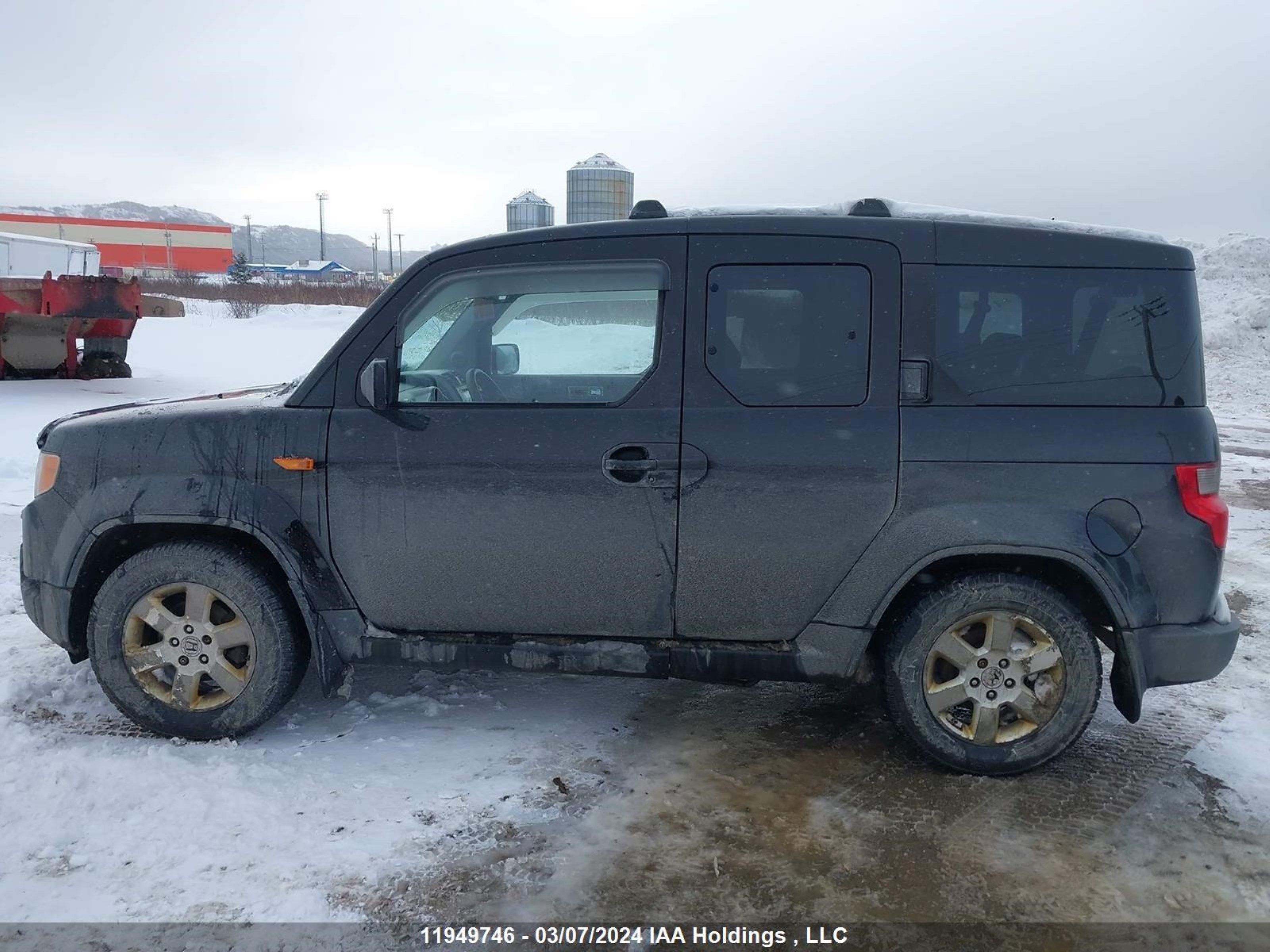 Photo 13 VIN: 5J6YH2H79AL800184 - HONDA ELEMENT 