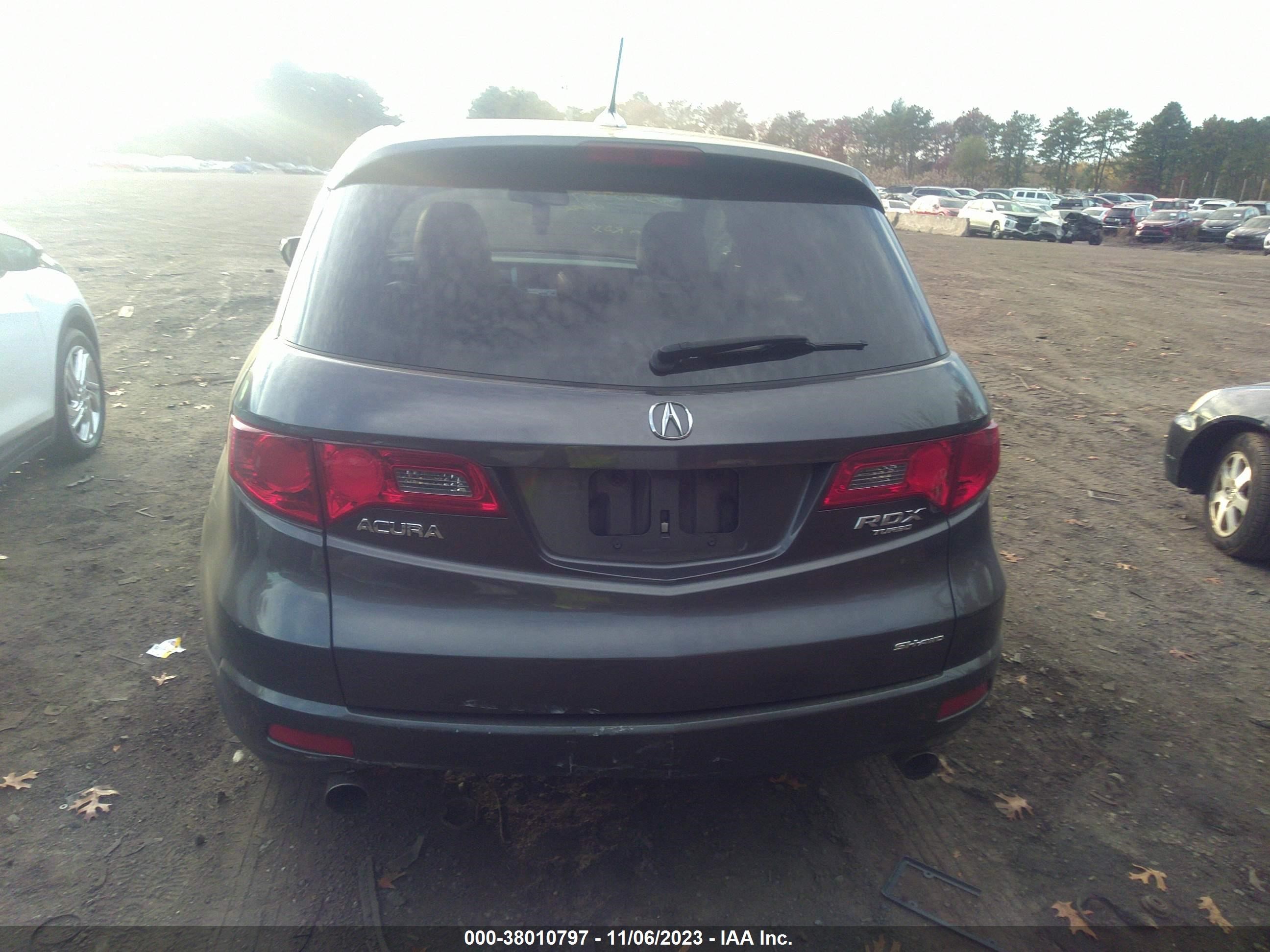 Photo 15 VIN: 5J8TB18209A005324 - ACURA RDX 