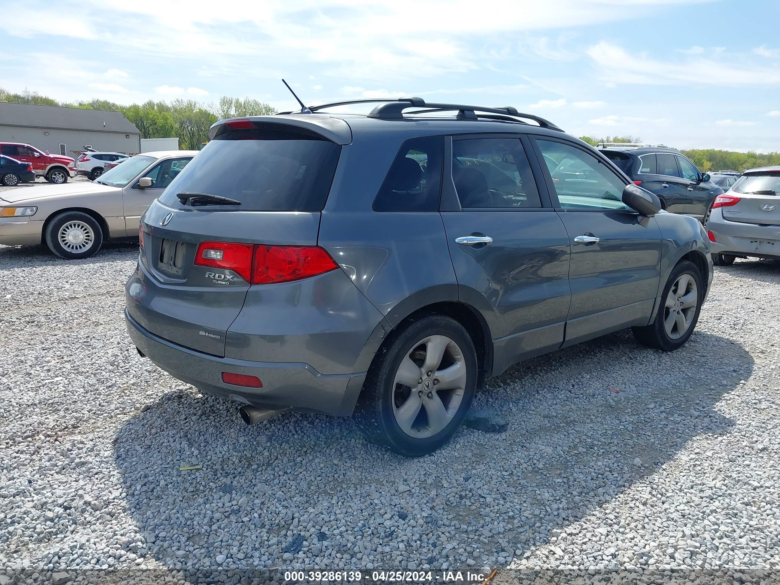 Photo 3 VIN: 5J8TB18238A006398 - ACURA RDX 