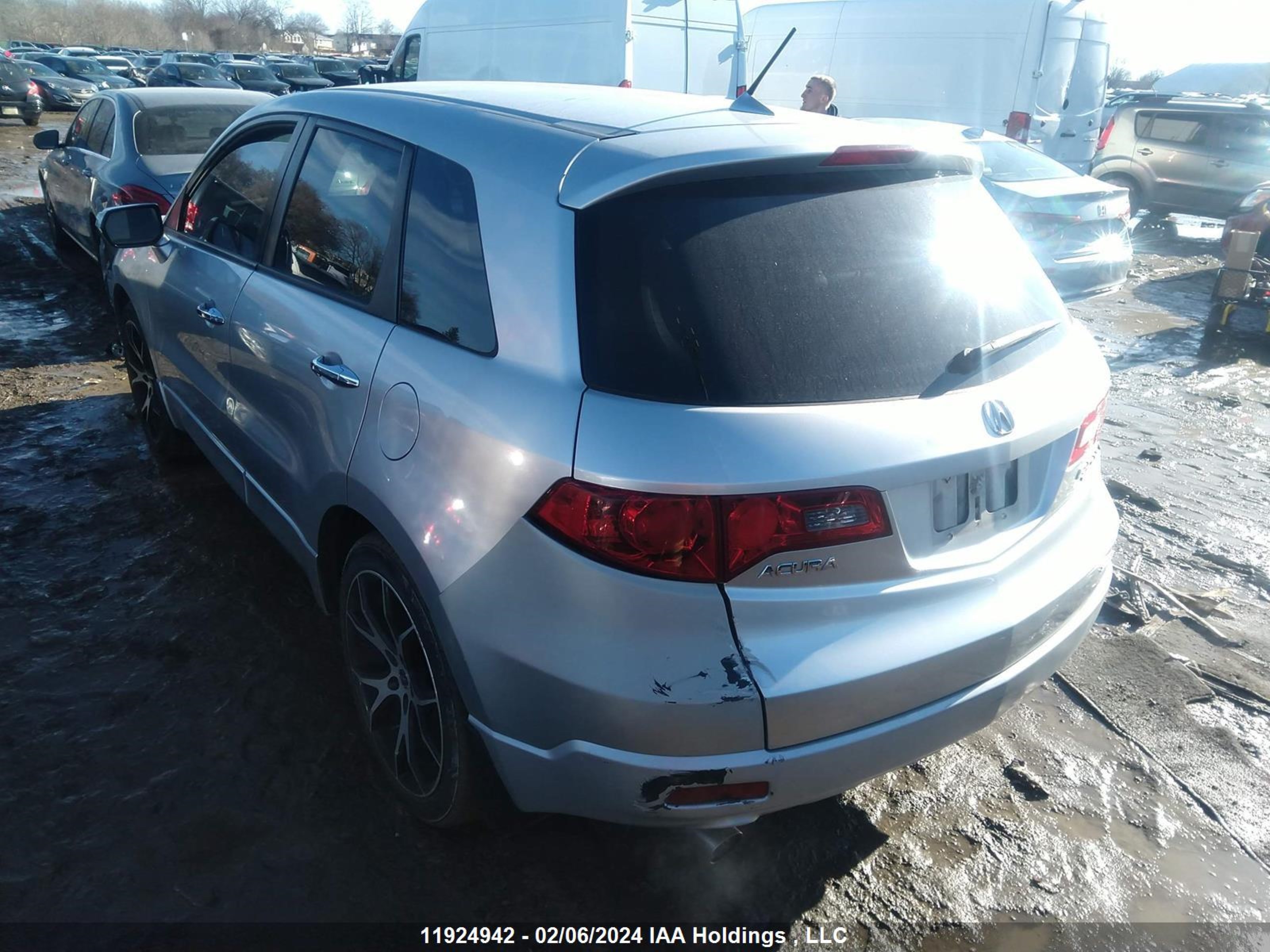 Photo 2 VIN: 5J8TB18288A803536 - ACURA RDX 