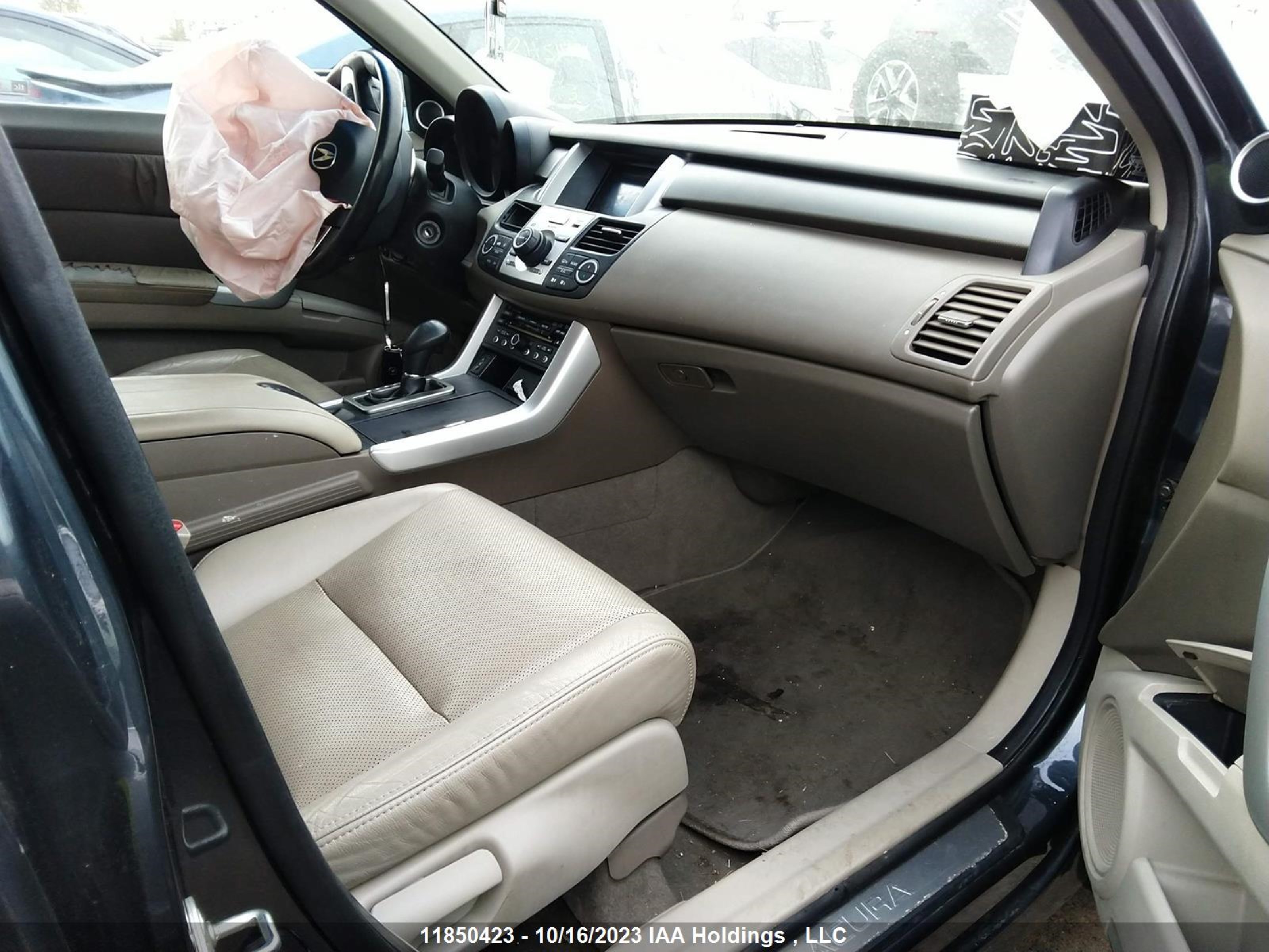 Photo 4 VIN: 5J8TB18507A012880 - ACURA RDX 