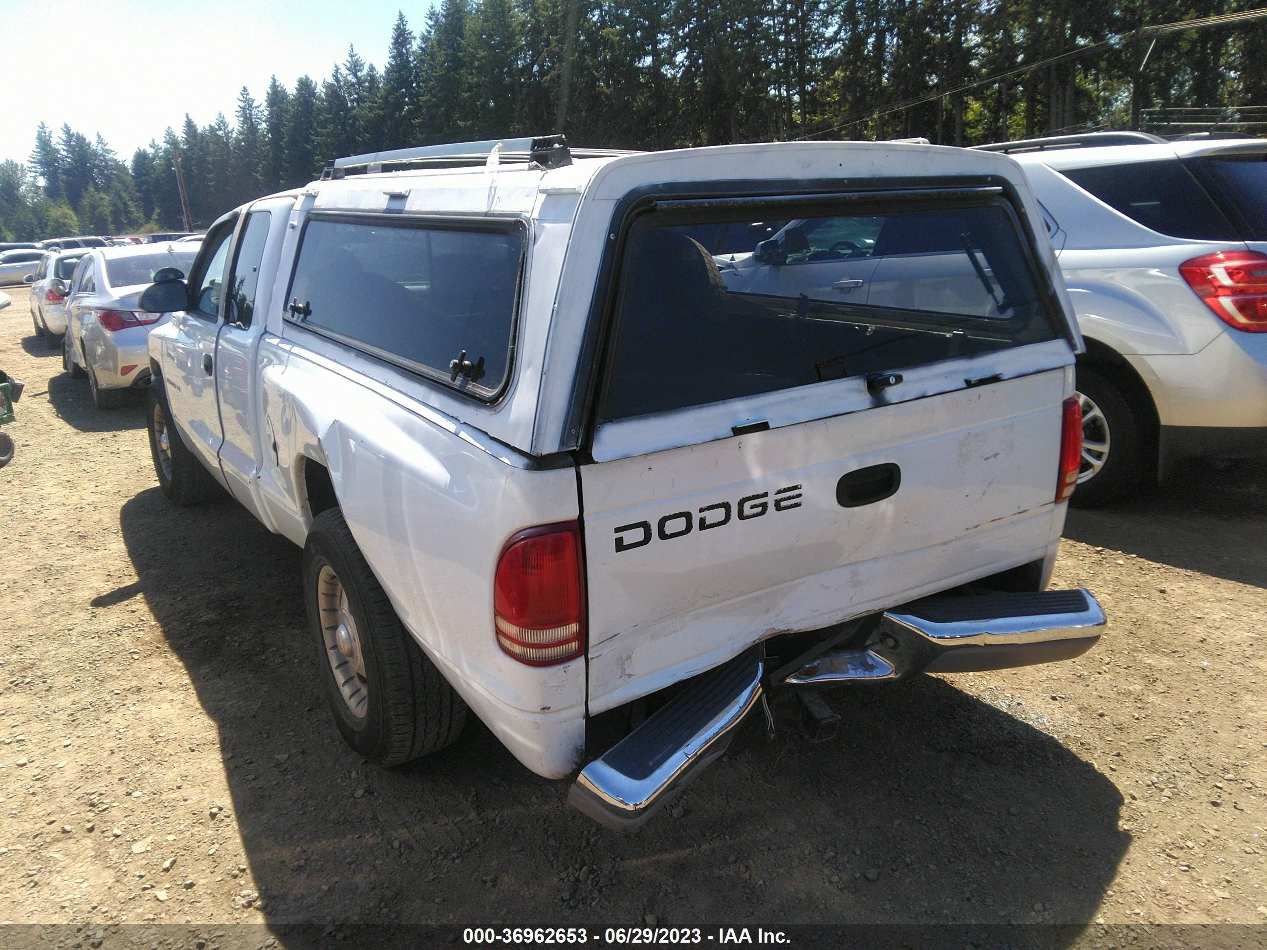 Photo 2 VIN: 5J8TB18519A004208 - DODGE DAKOTA 