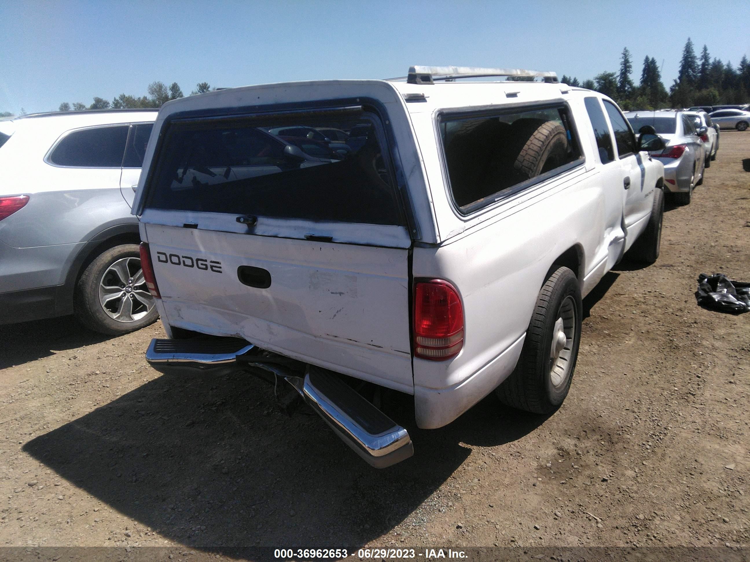 Photo 3 VIN: 5J8TB18519A004208 - DODGE DAKOTA 