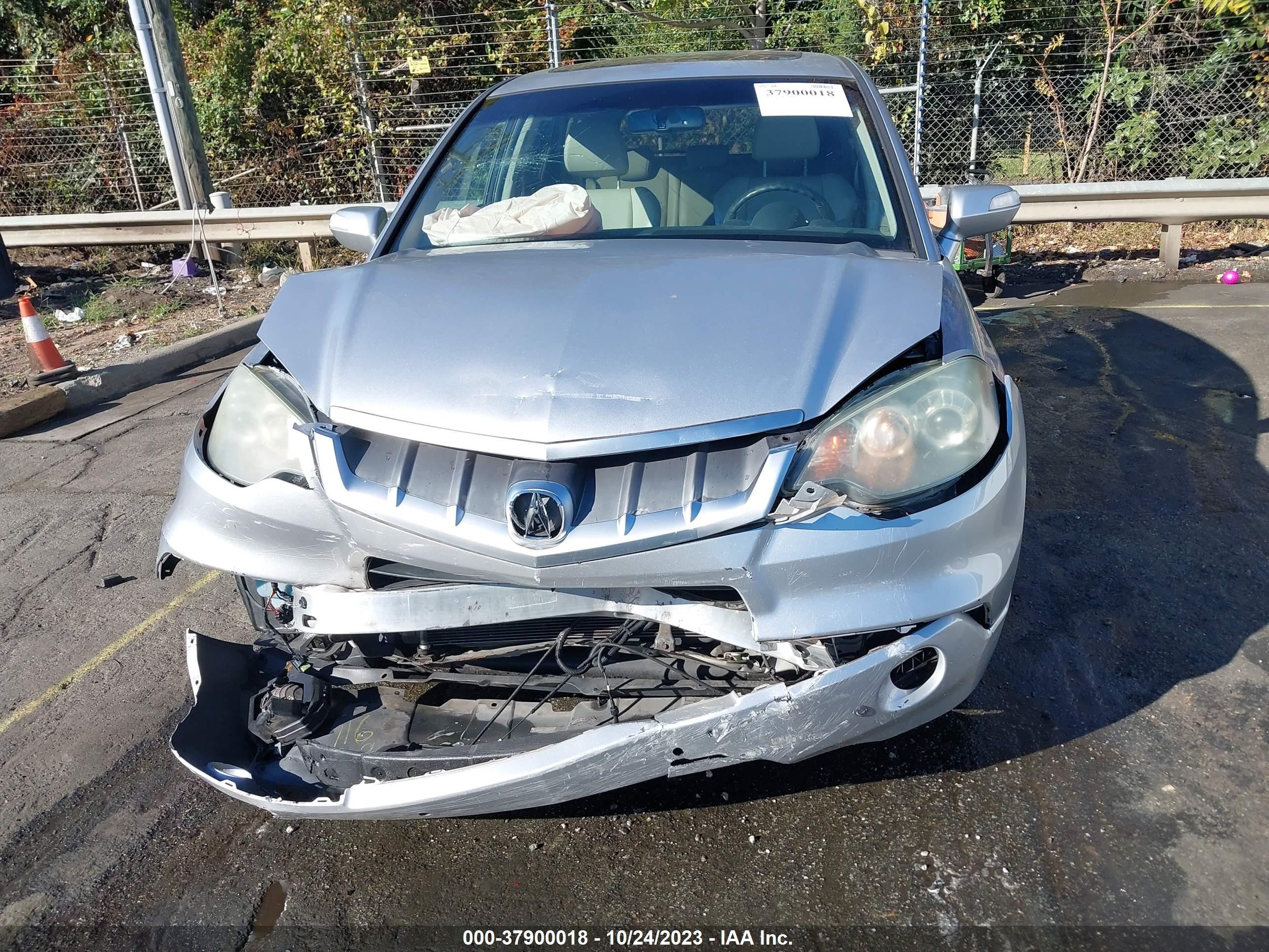 Photo 12 VIN: 5J8TB18558A015730 - ACURA RDX 