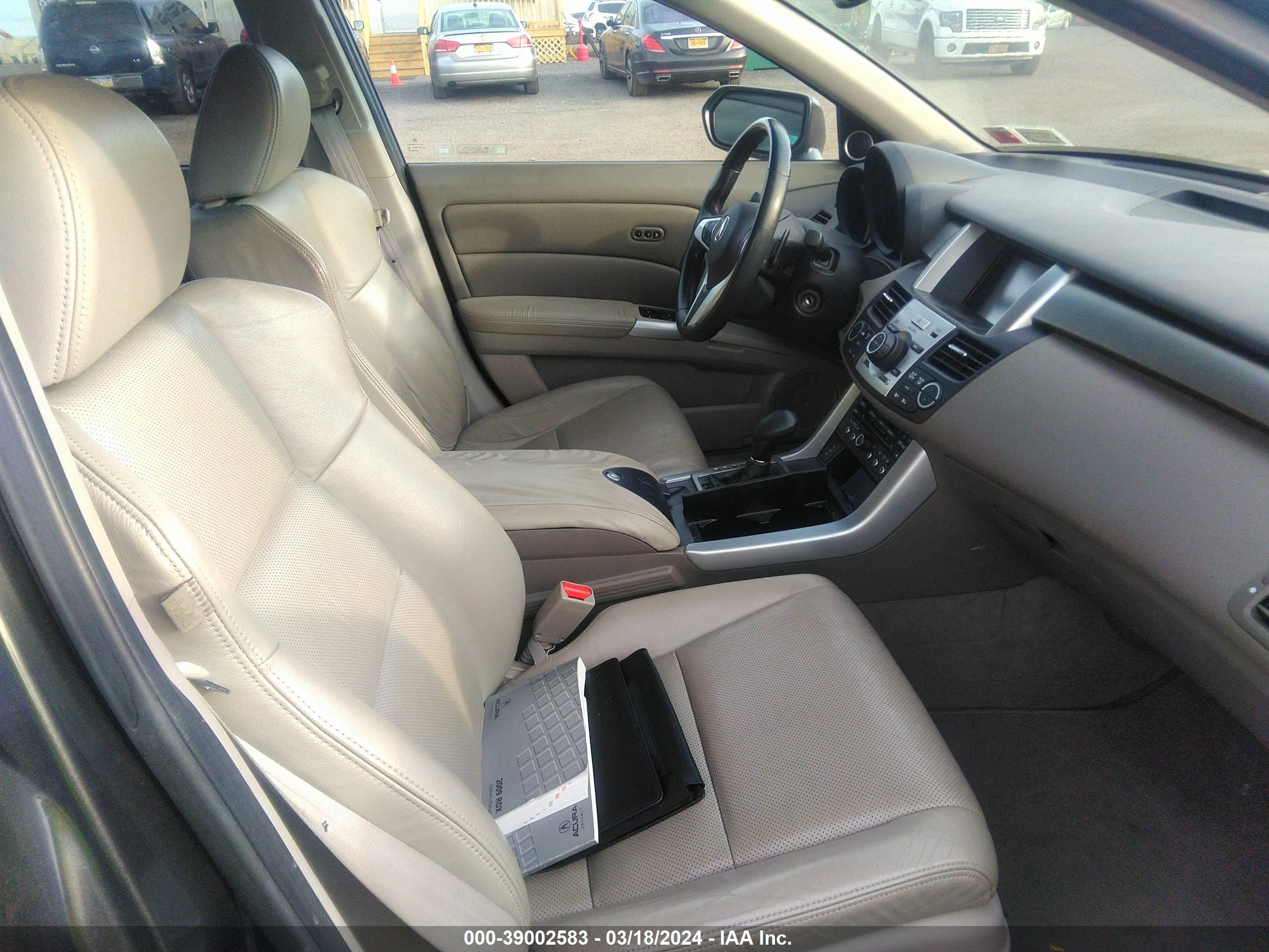 Photo 4 VIN: 5J8TB18579A005038 - ACURA RDX 