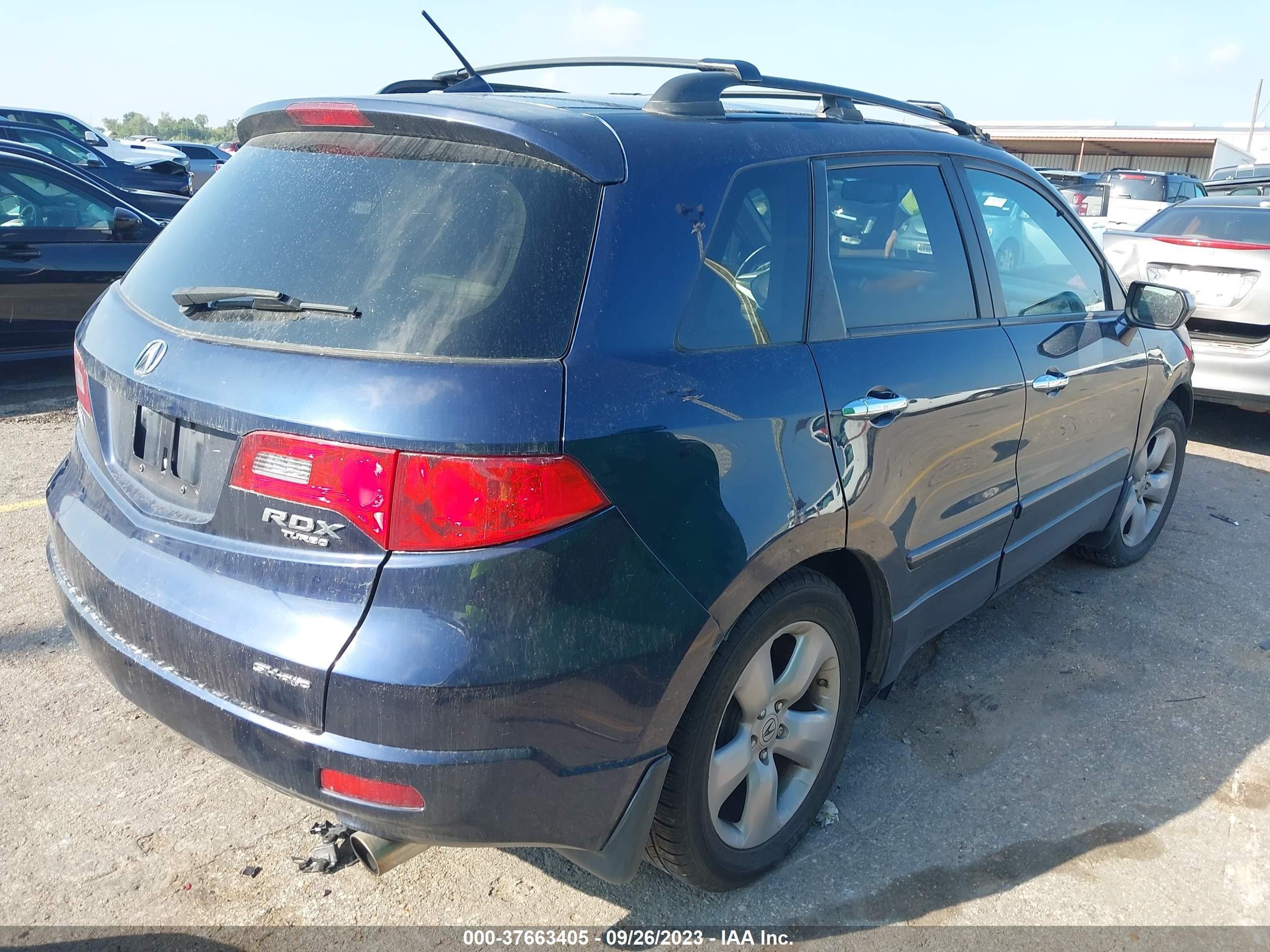 Photo 3 VIN: 5J8TB18588A017827 - ACURA RDX 