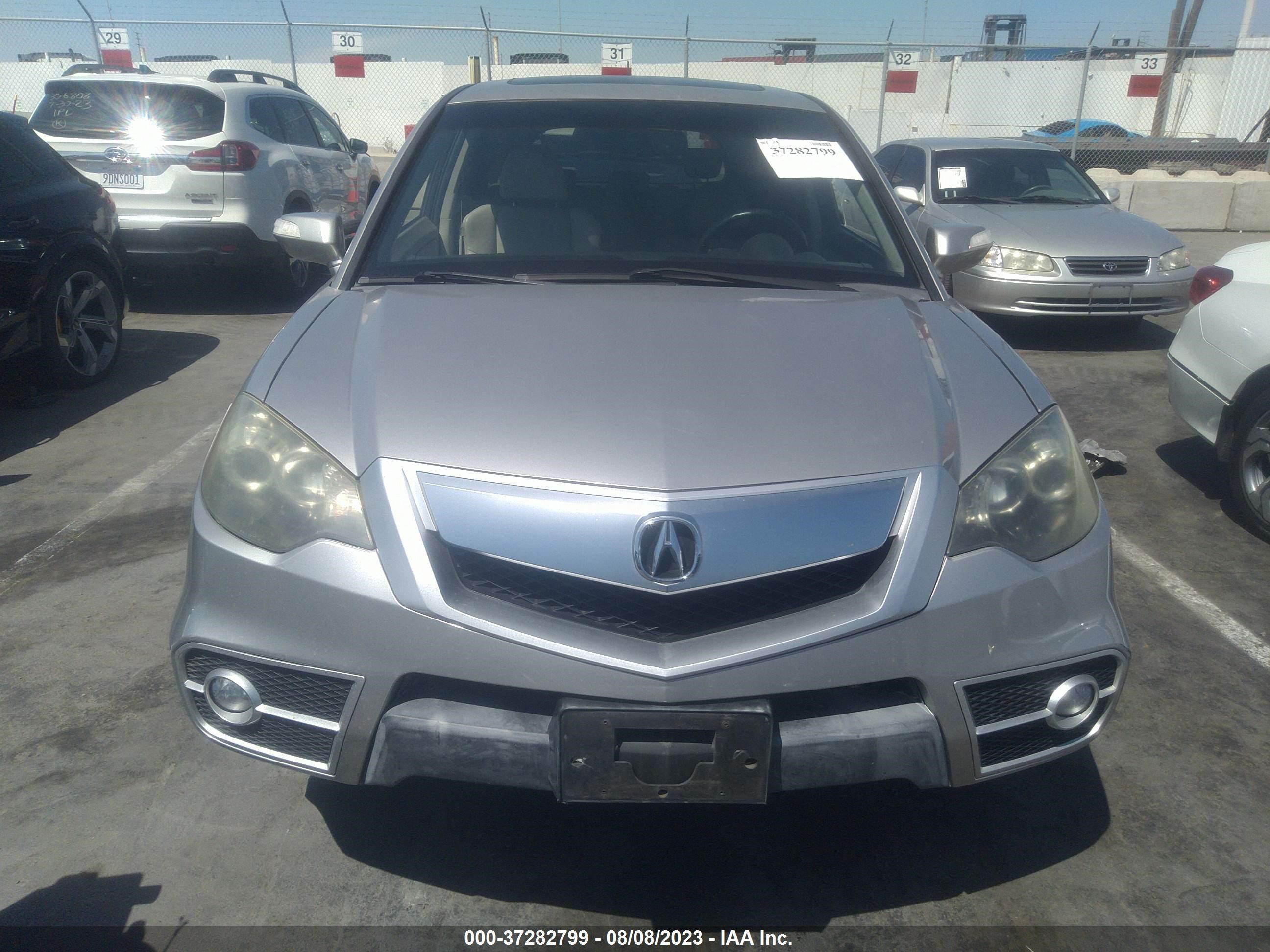 Photo 11 VIN: 5J8TB2H5XAA004055 - ACURA RDX 