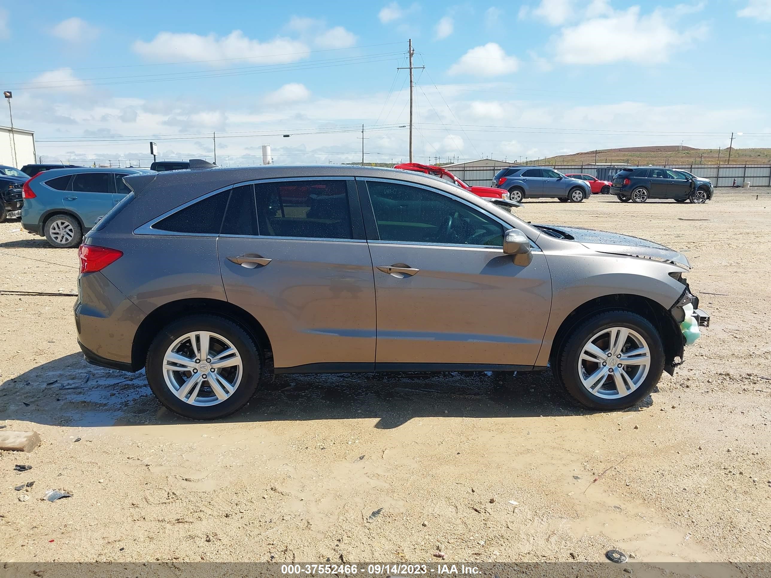 Photo 13 VIN: 5J8TB3H30DL015773 - ACURA RDX 