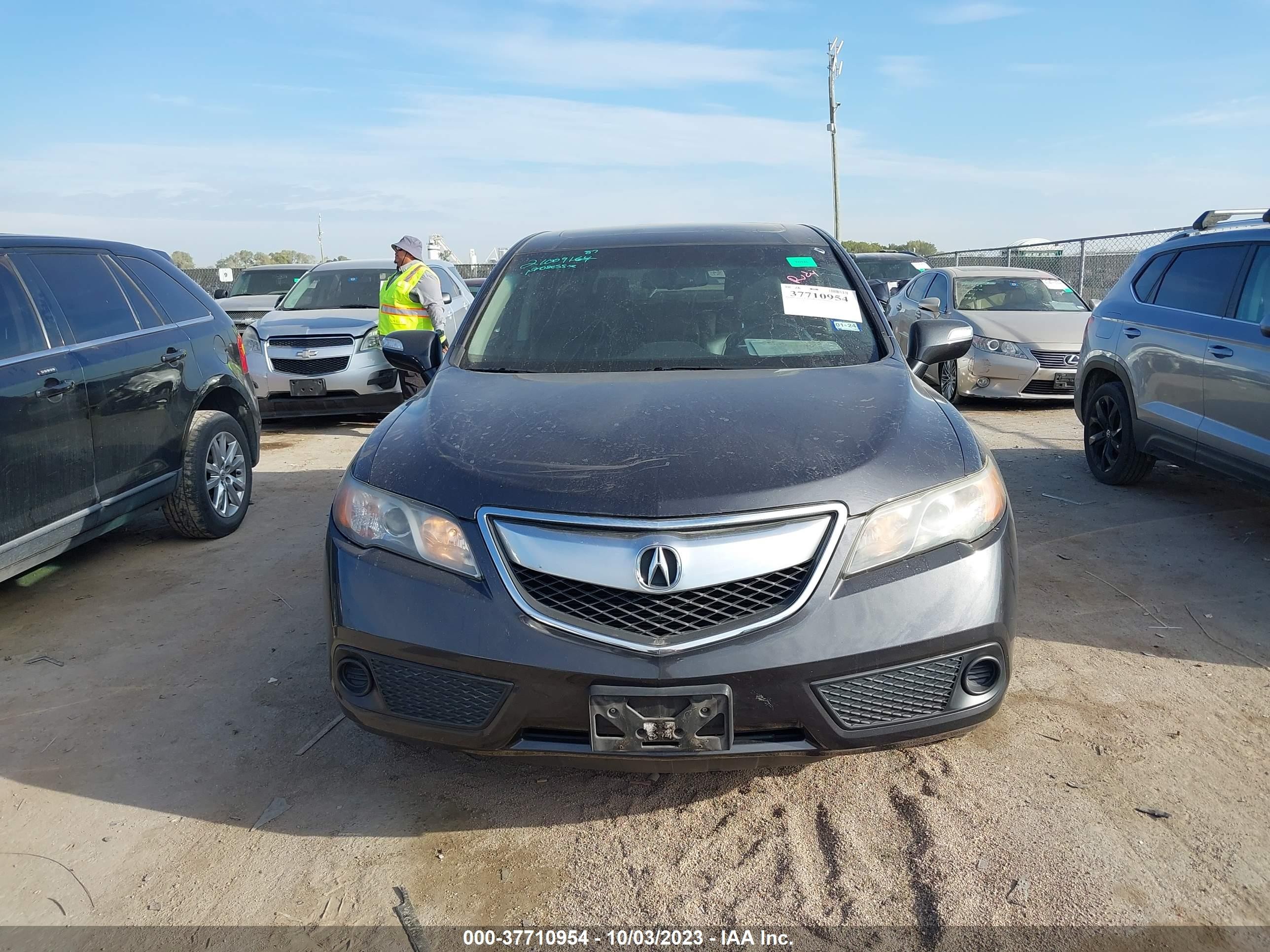 Photo 12 VIN: 5J8TB3H30FL015050 - ACURA RDX 