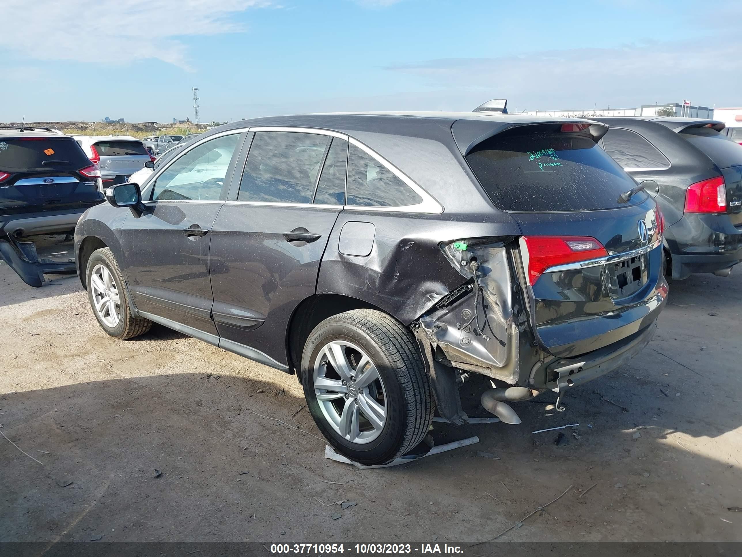 Photo 2 VIN: 5J8TB3H30FL015050 - ACURA RDX 