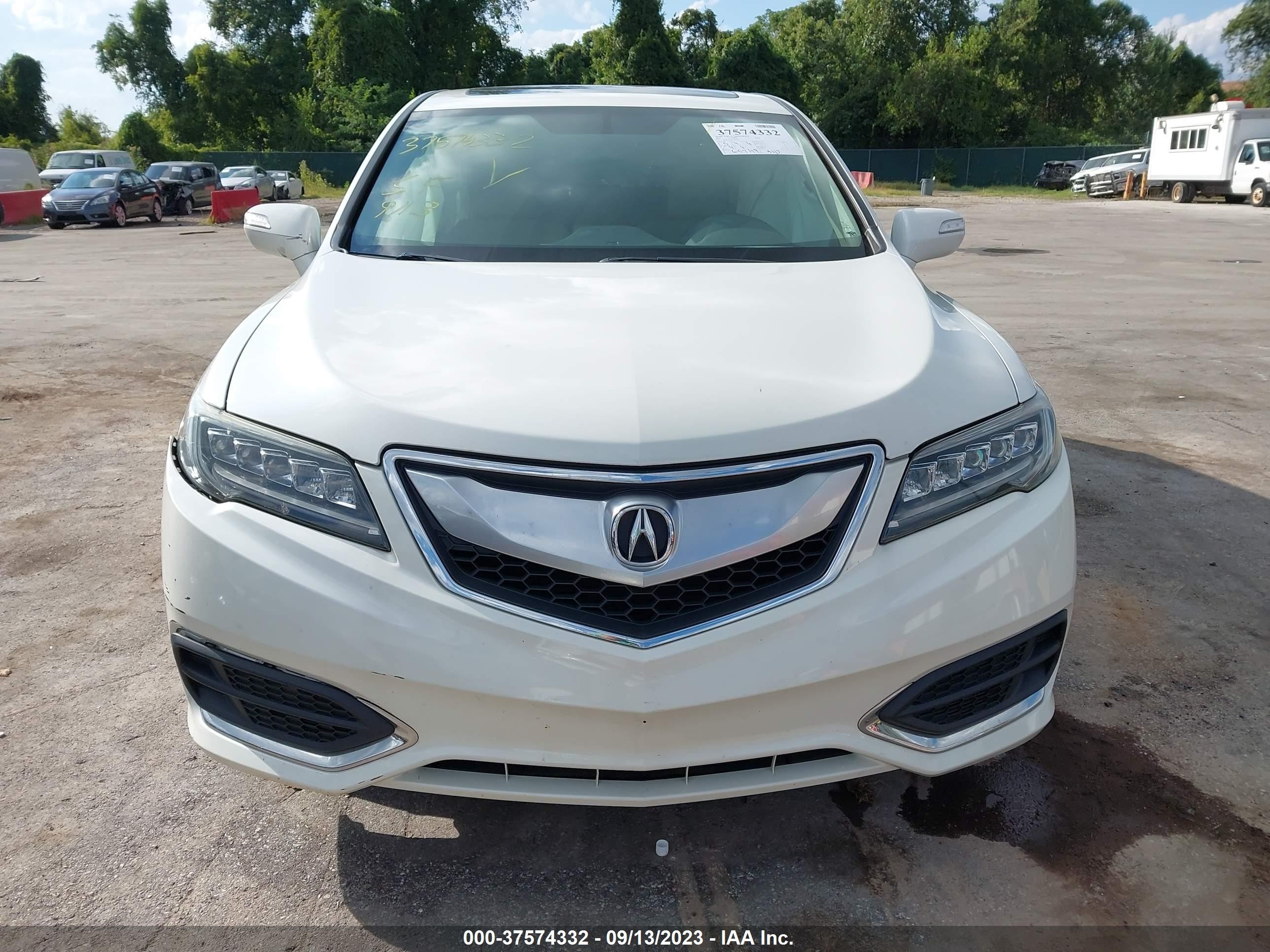 Photo 12 VIN: 5J8TB3H33HL001999 - ACURA RDX 