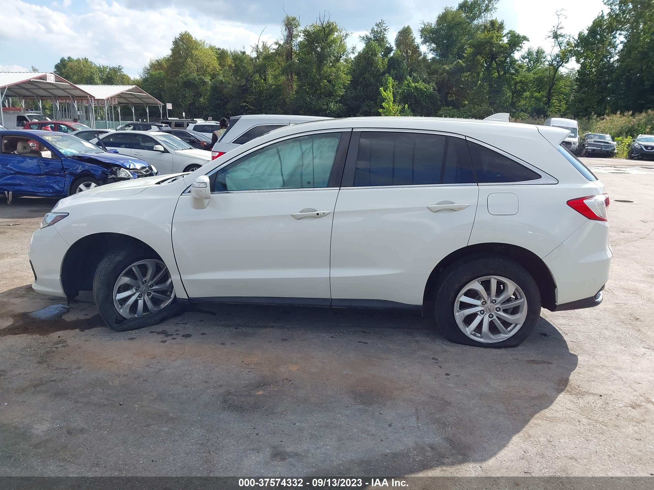 Photo 14 VIN: 5J8TB3H33HL001999 - ACURA RDX 