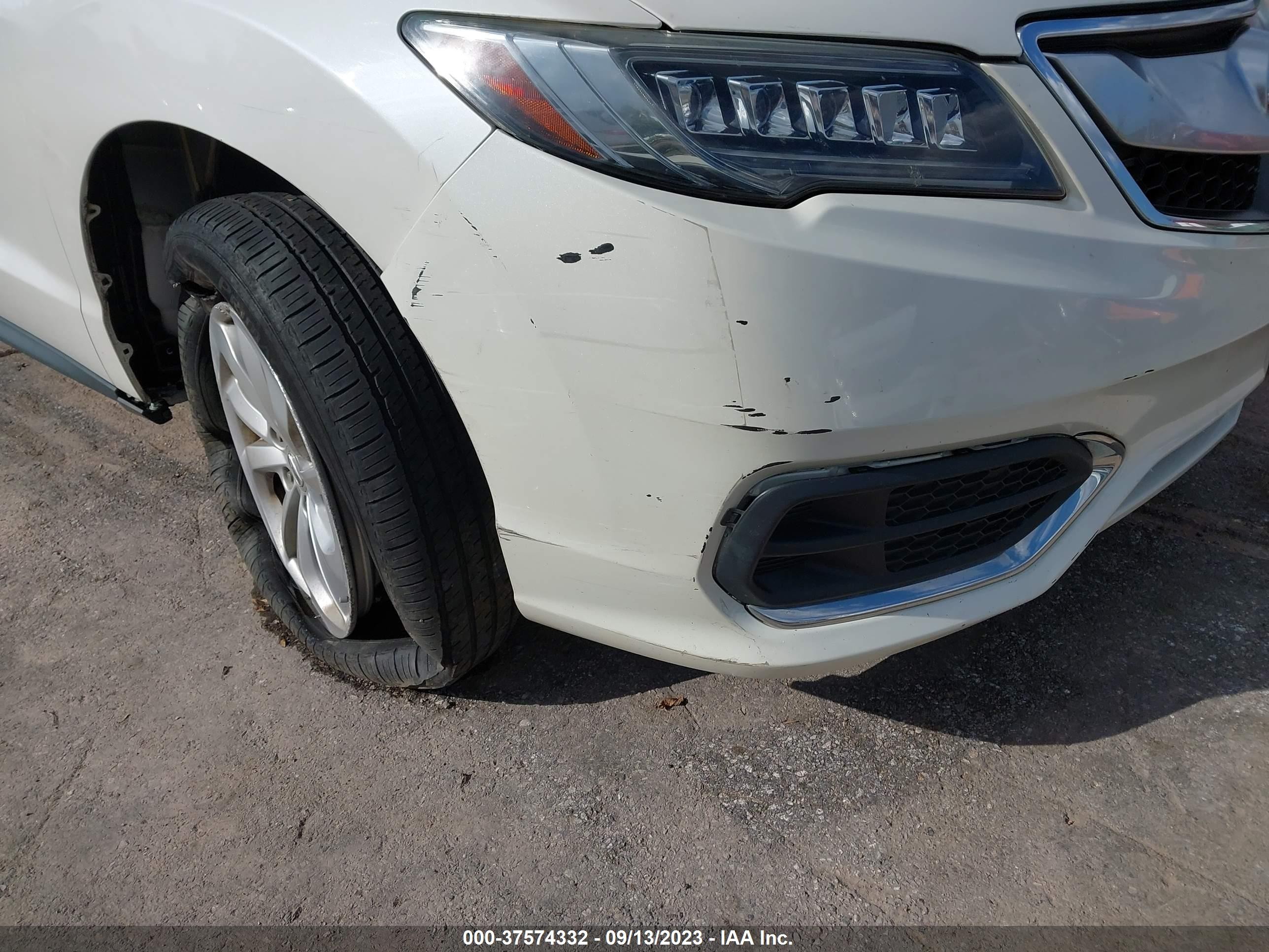 Photo 5 VIN: 5J8TB3H33HL001999 - ACURA RDX 