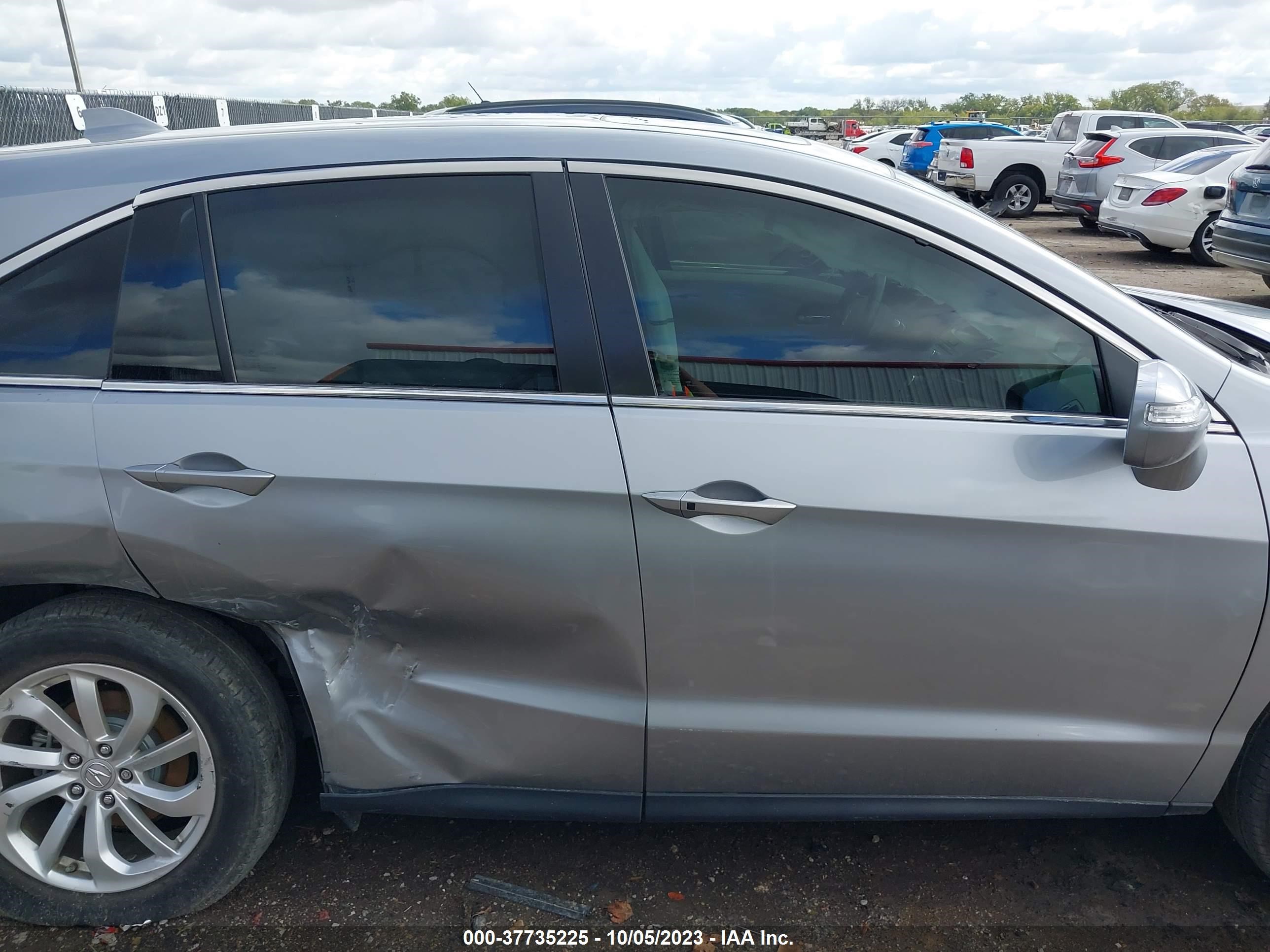 Photo 12 VIN: 5J8TB3H34JL001306 - ACURA RDX 