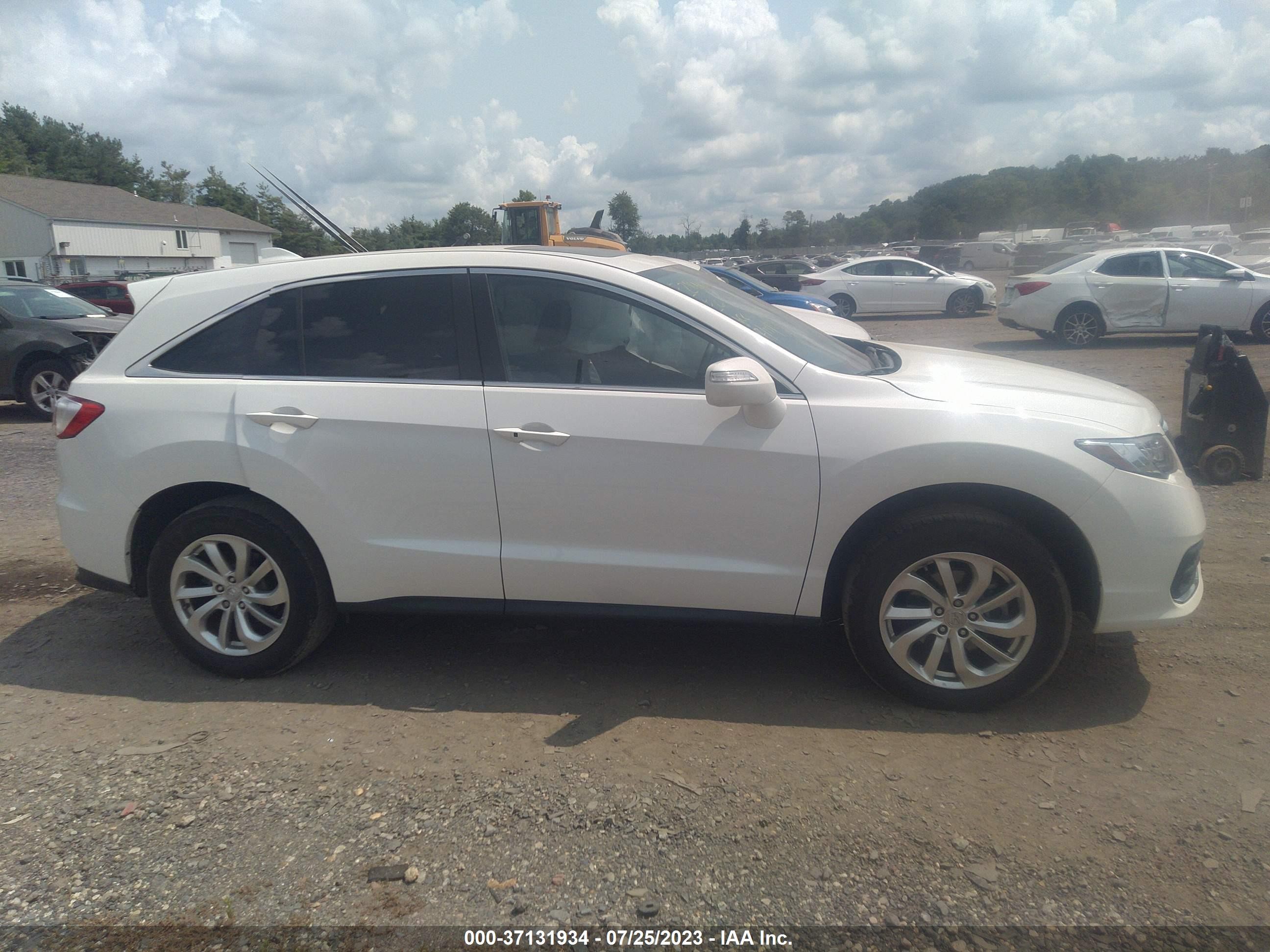 Photo 12 VIN: 5J8TB3H36JL006913 - ACURA RDX 