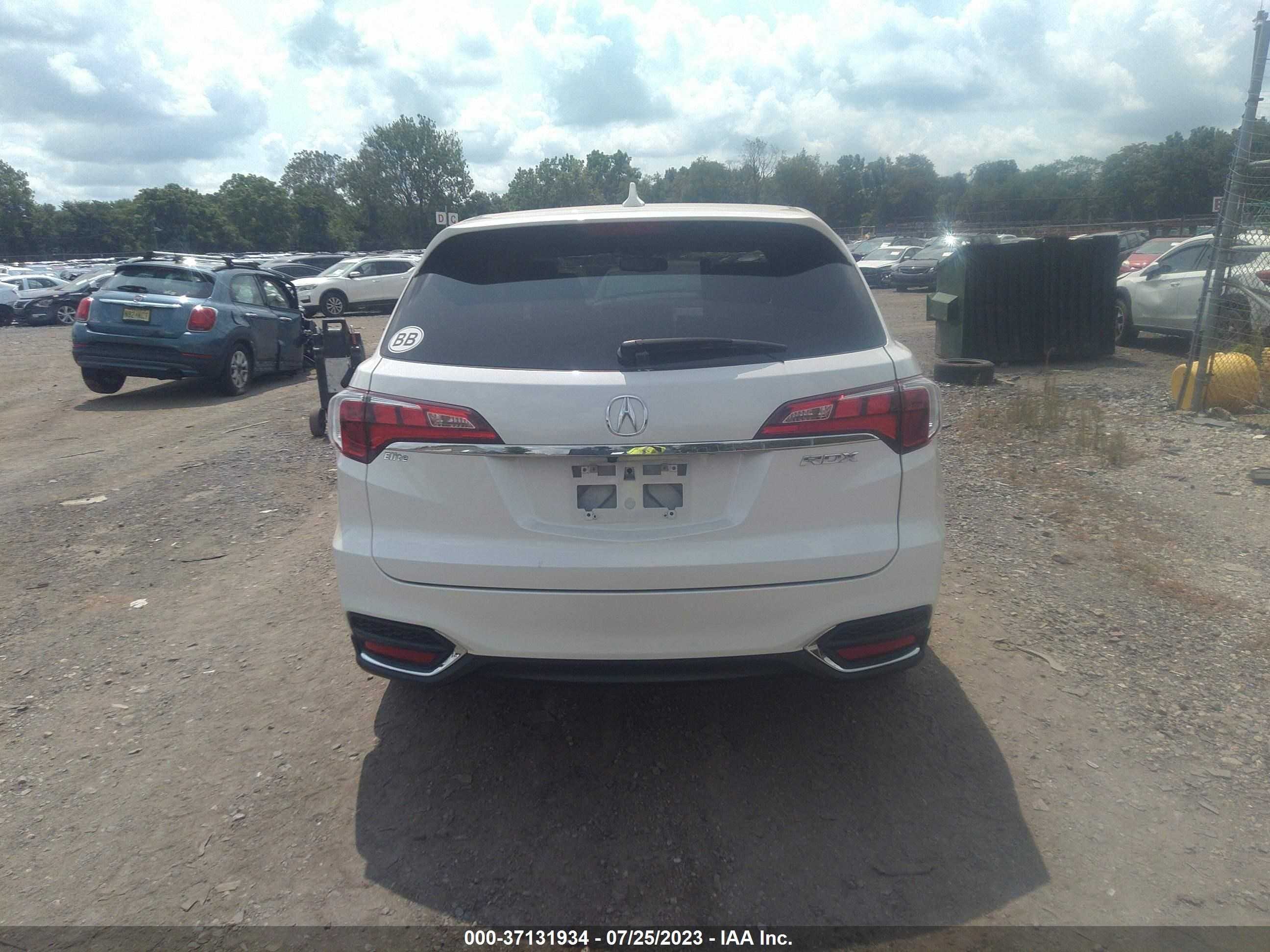 Photo 15 VIN: 5J8TB3H36JL006913 - ACURA RDX 