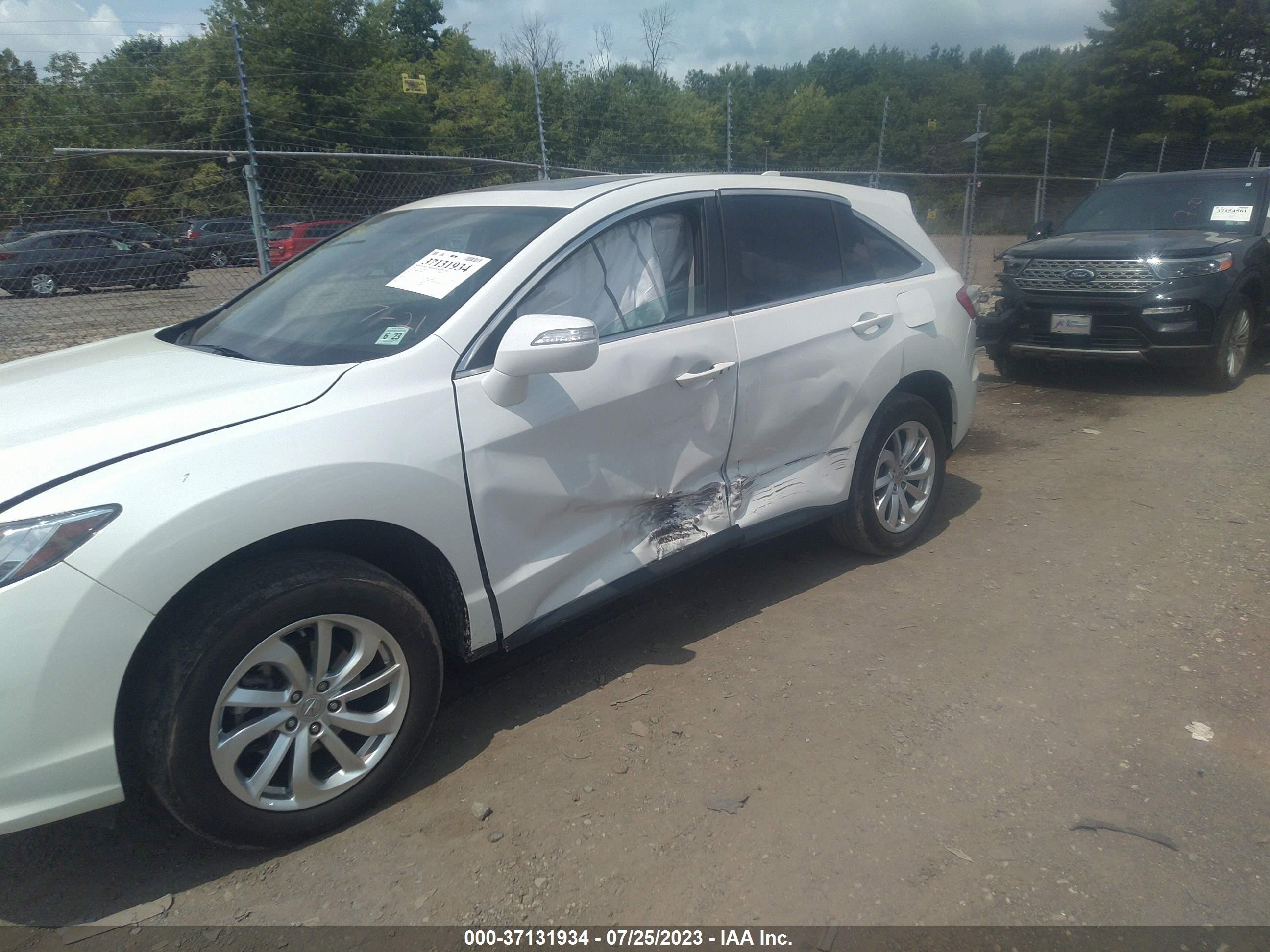 Photo 5 VIN: 5J8TB3H36JL006913 - ACURA RDX 